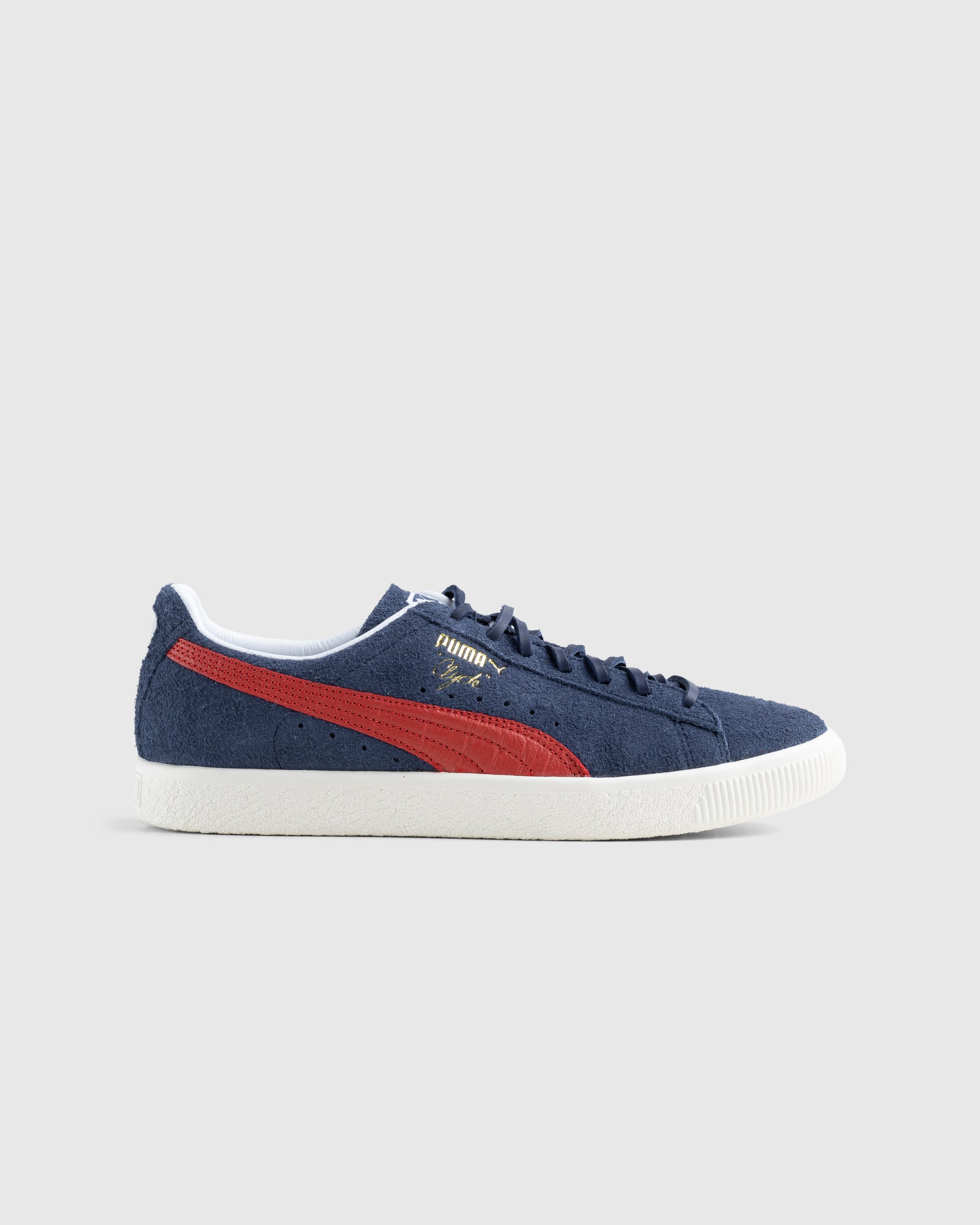 Puma - Clyde Soho London Frosted Ivory/New Navy - Footwear - Beige - Image 1