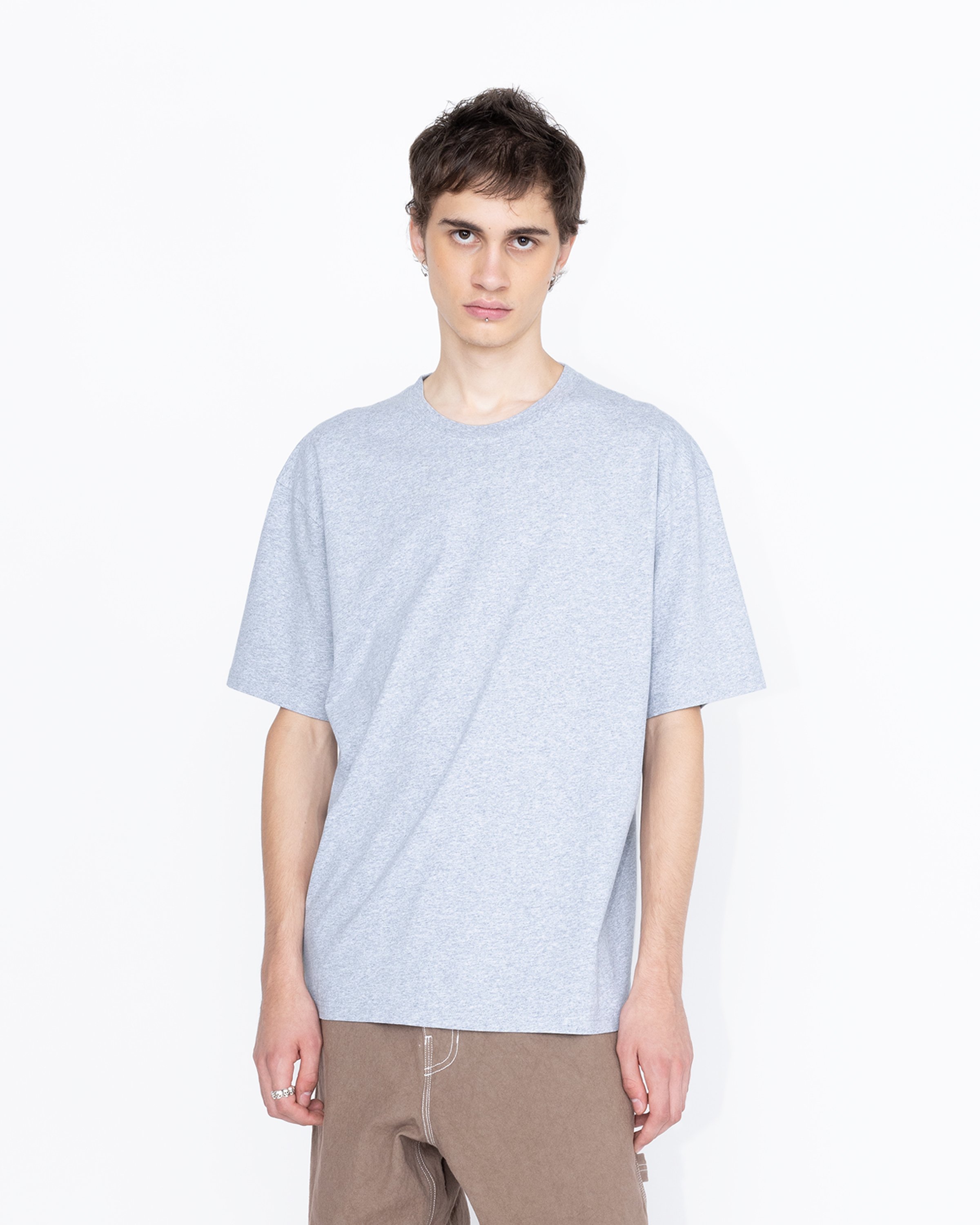 Highsnobiety HS05 - 3 Pack T-Shirts Grey - Clothing - Grey - Image 3