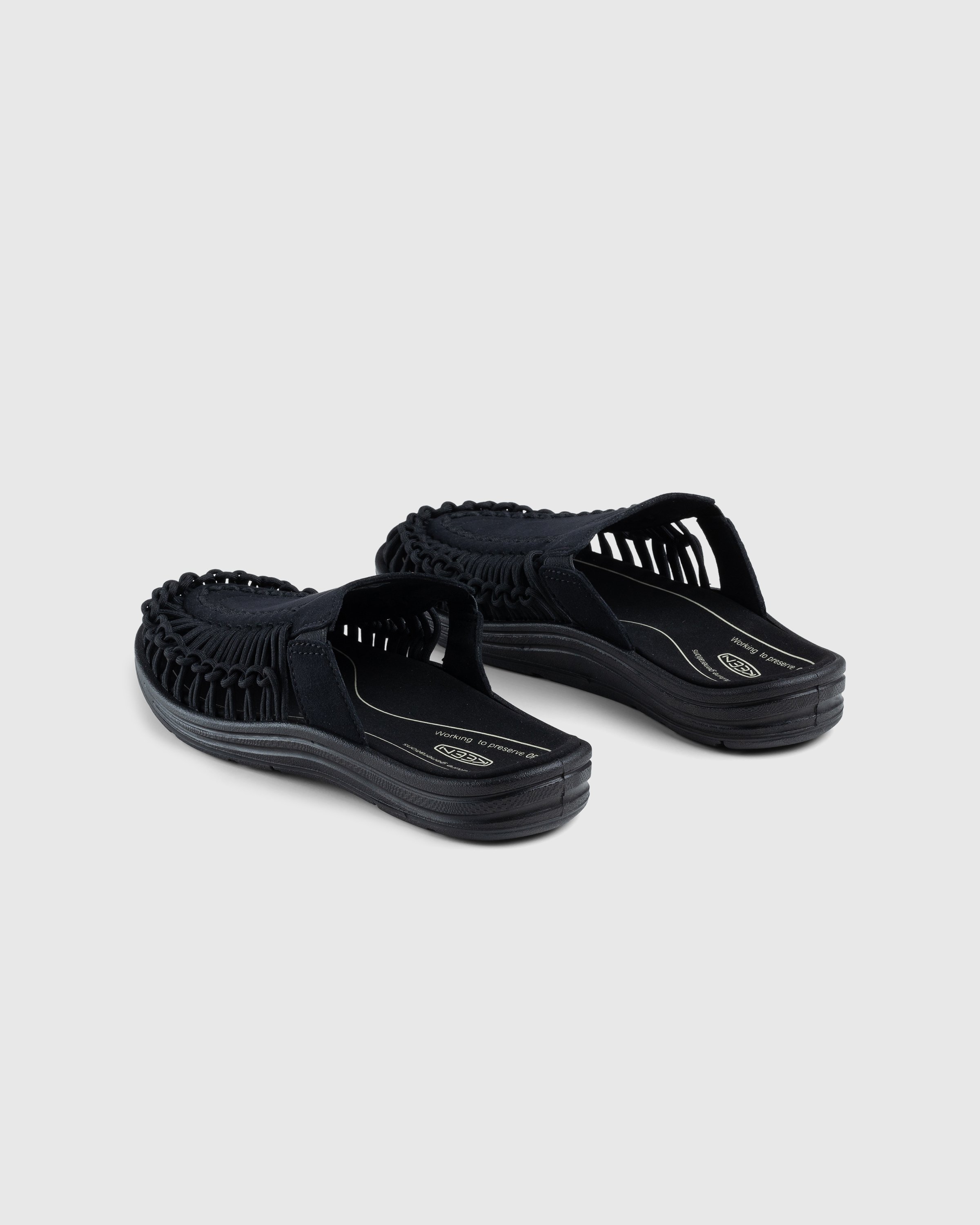 Keen - Uneek II Slide Black - Footwear - Black - Image 4