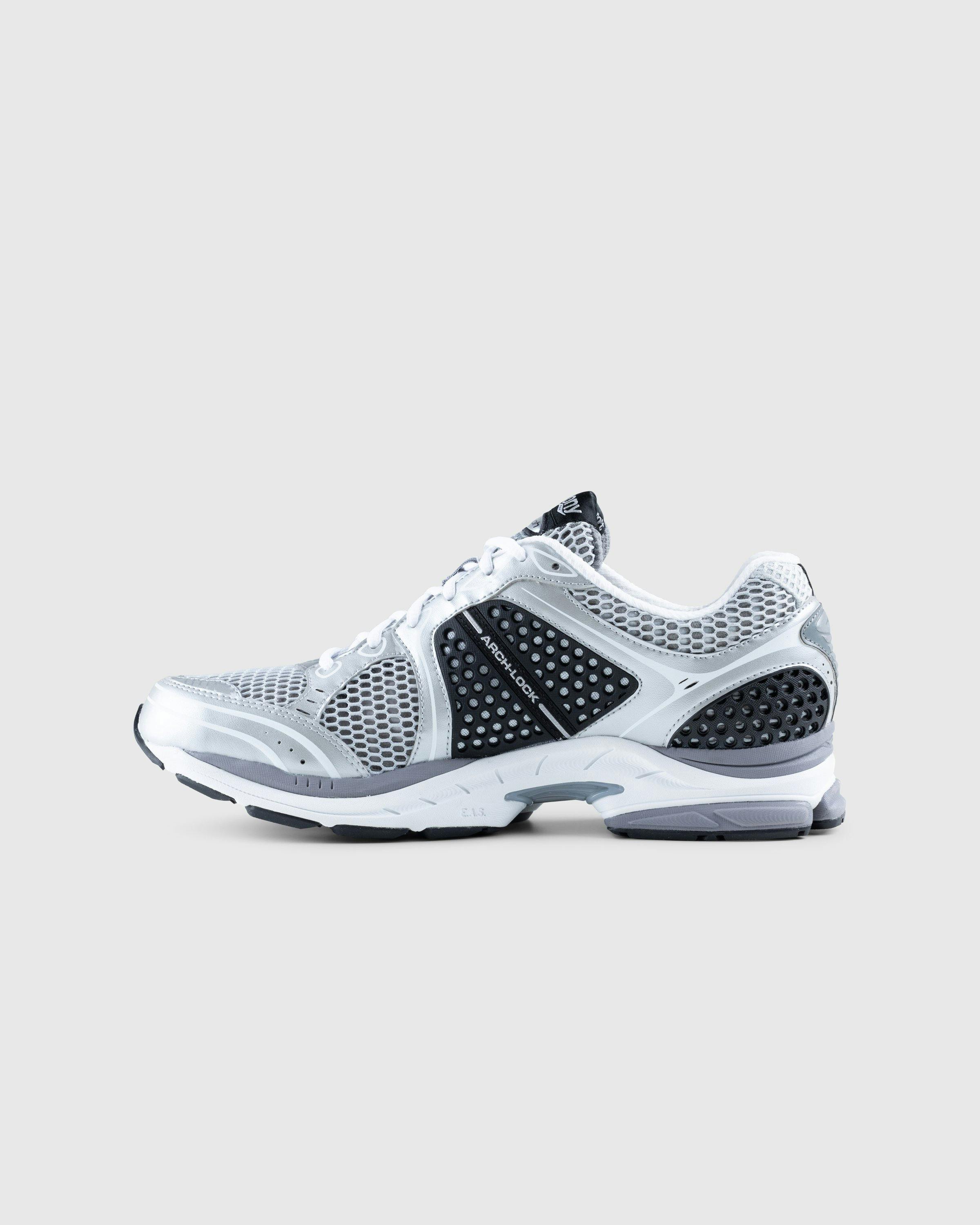 Saucony - ProGrid Triumph 4 Gray/Silver - Footwear - Grey - Image 2