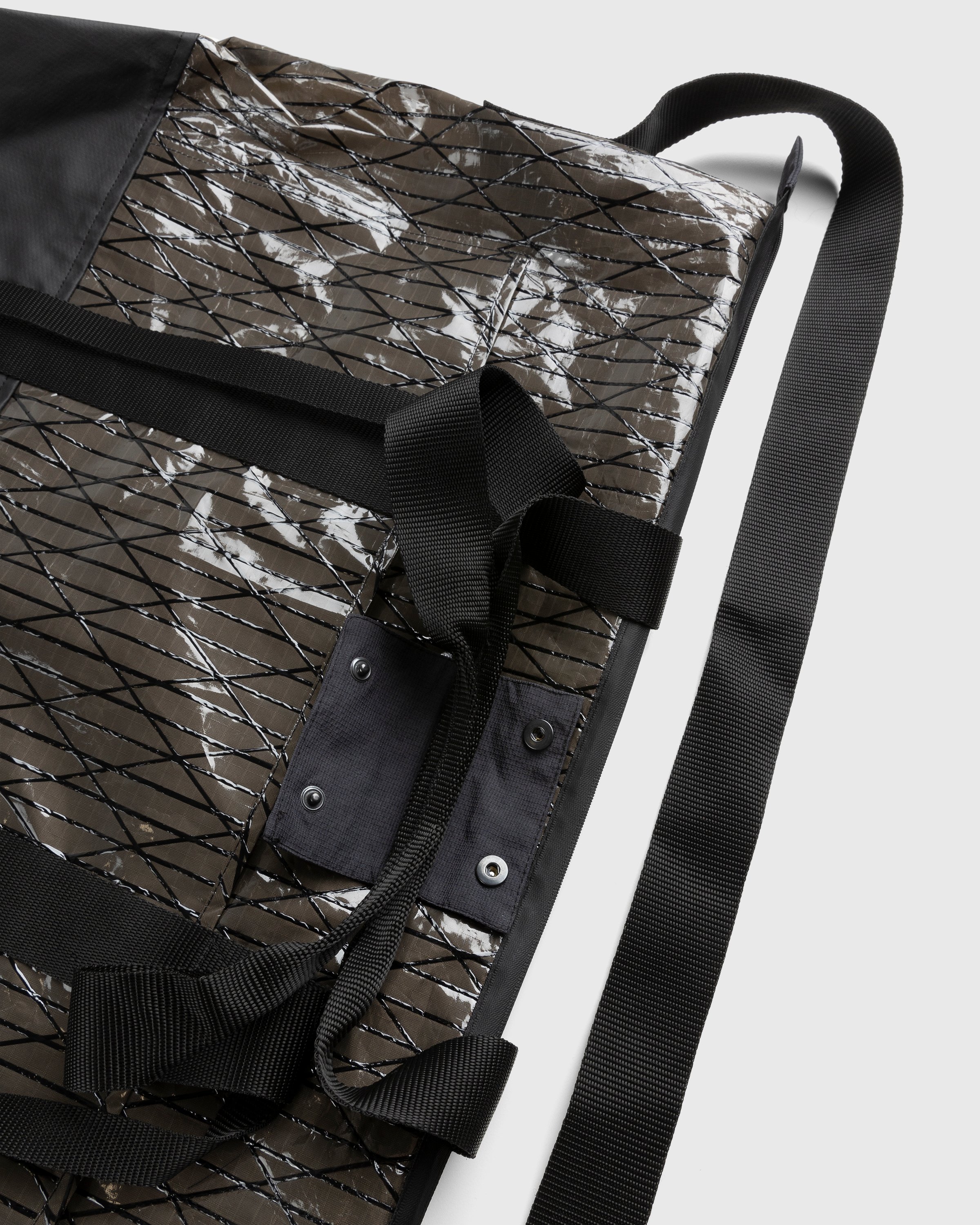 ROA - Nylon Tote Bag Black - Accessories - Black - Image 4