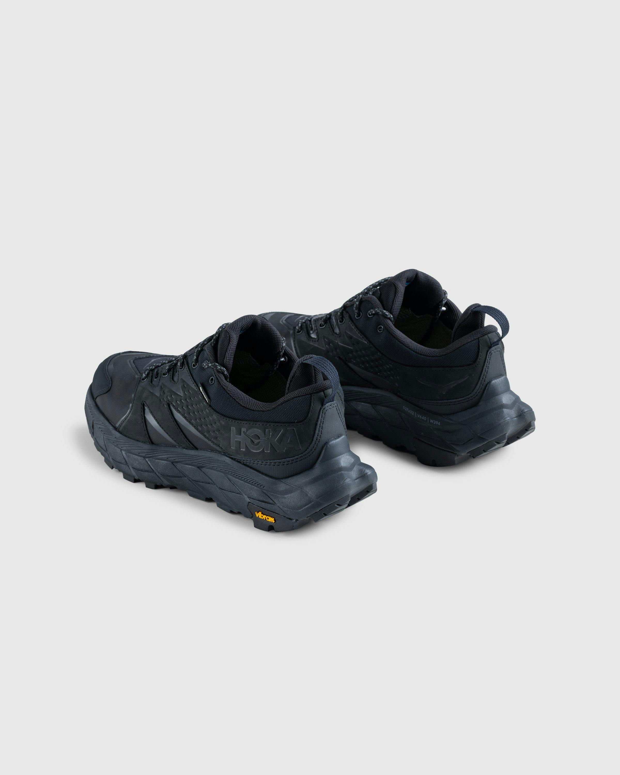 hoka kaha low taupe