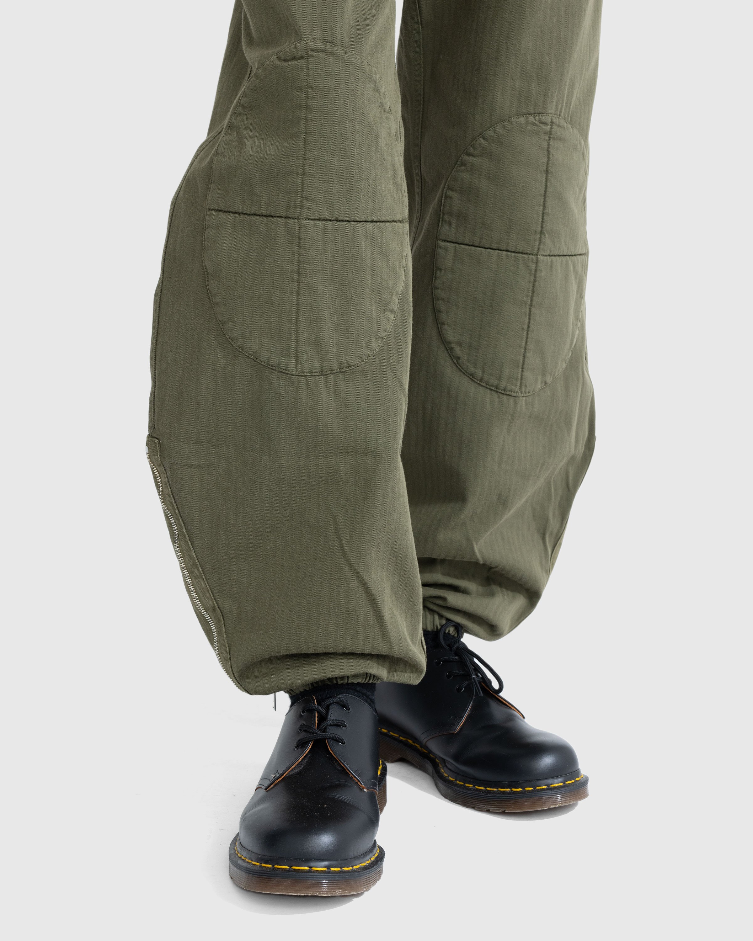 Winnie New York - CARGO RELAXED PANTS OLIVE - Clothing - Green - Image 5