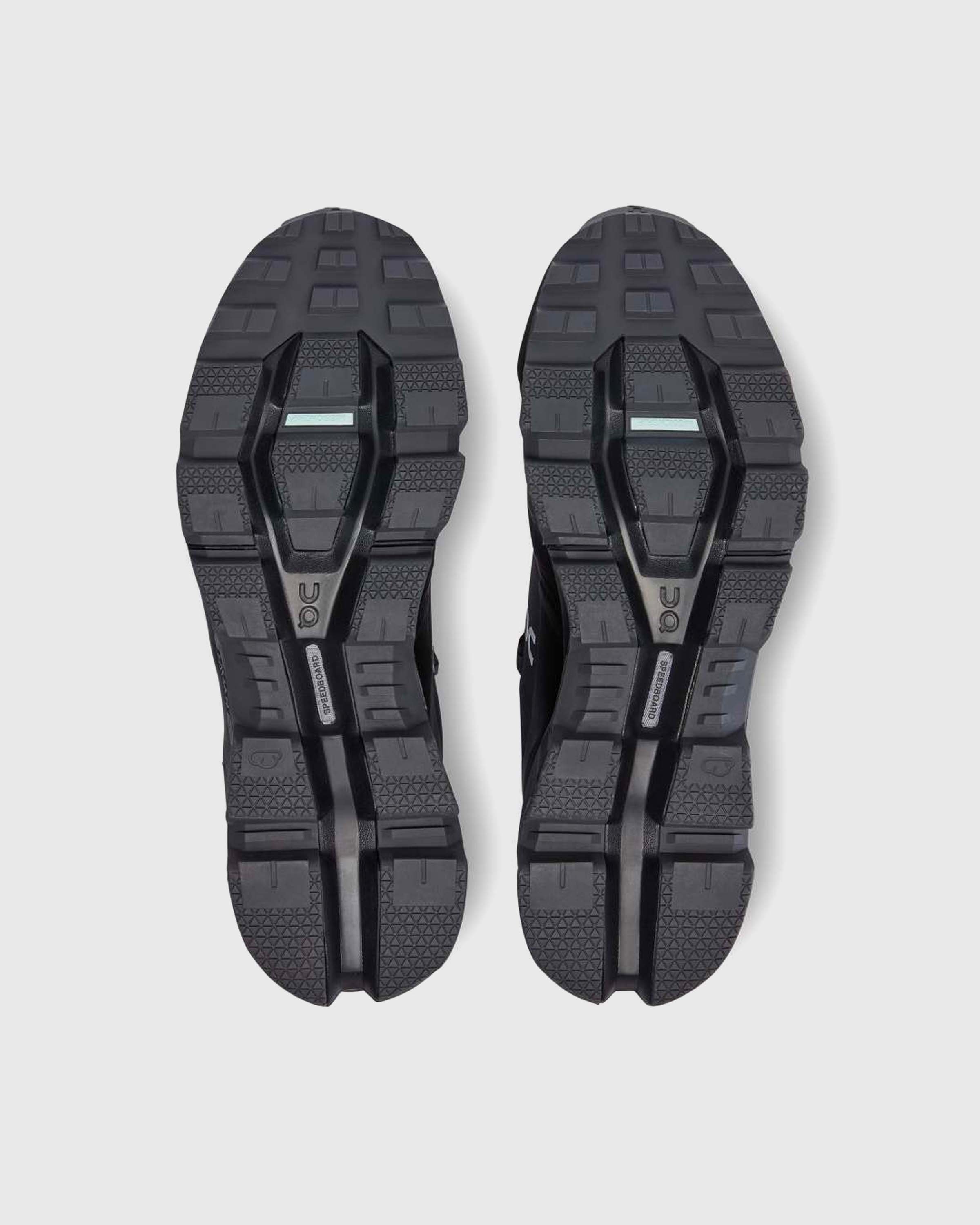 On - Cloudwander Waterproof Black/Eclipse - Footwear - Black - Image 6