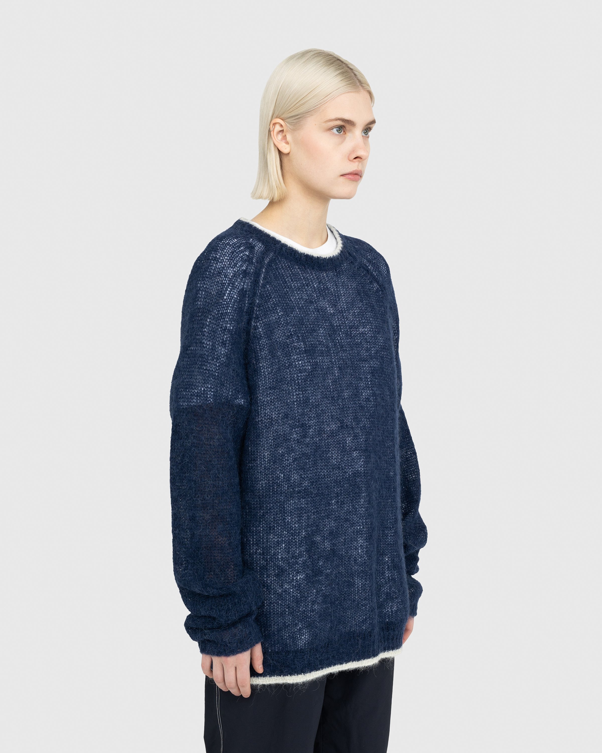 Highsnobiety - Crew Sweater Navy/Ivory - Clothing - Blue - Image 4