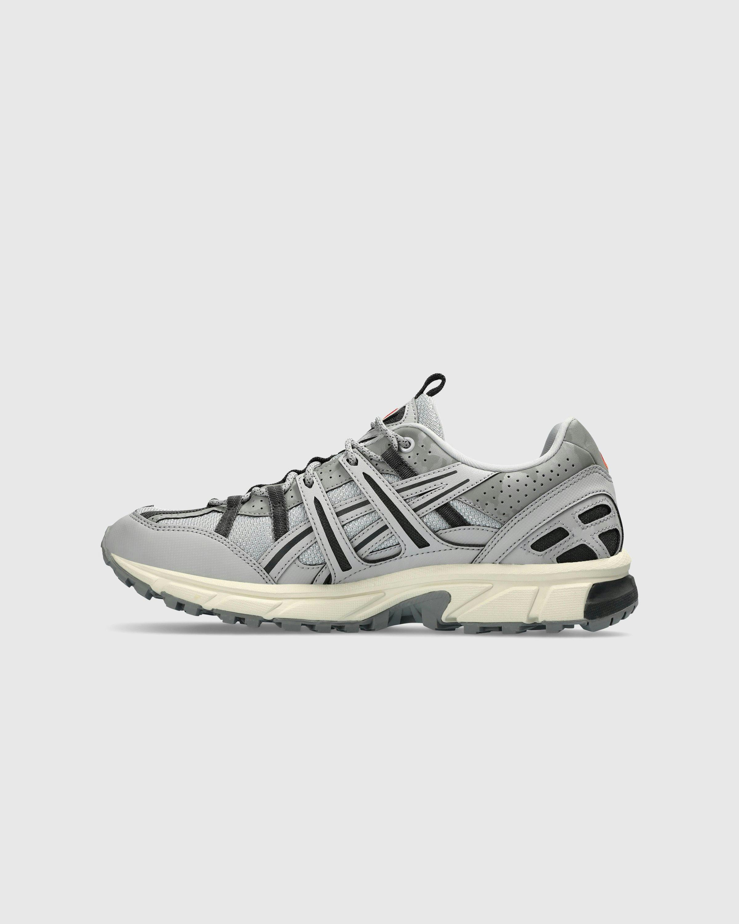 asics - GEL-SONOMA 15-50 CEMENT GREY/GRAPHITE GREY - Footwear - Grey - Image 2