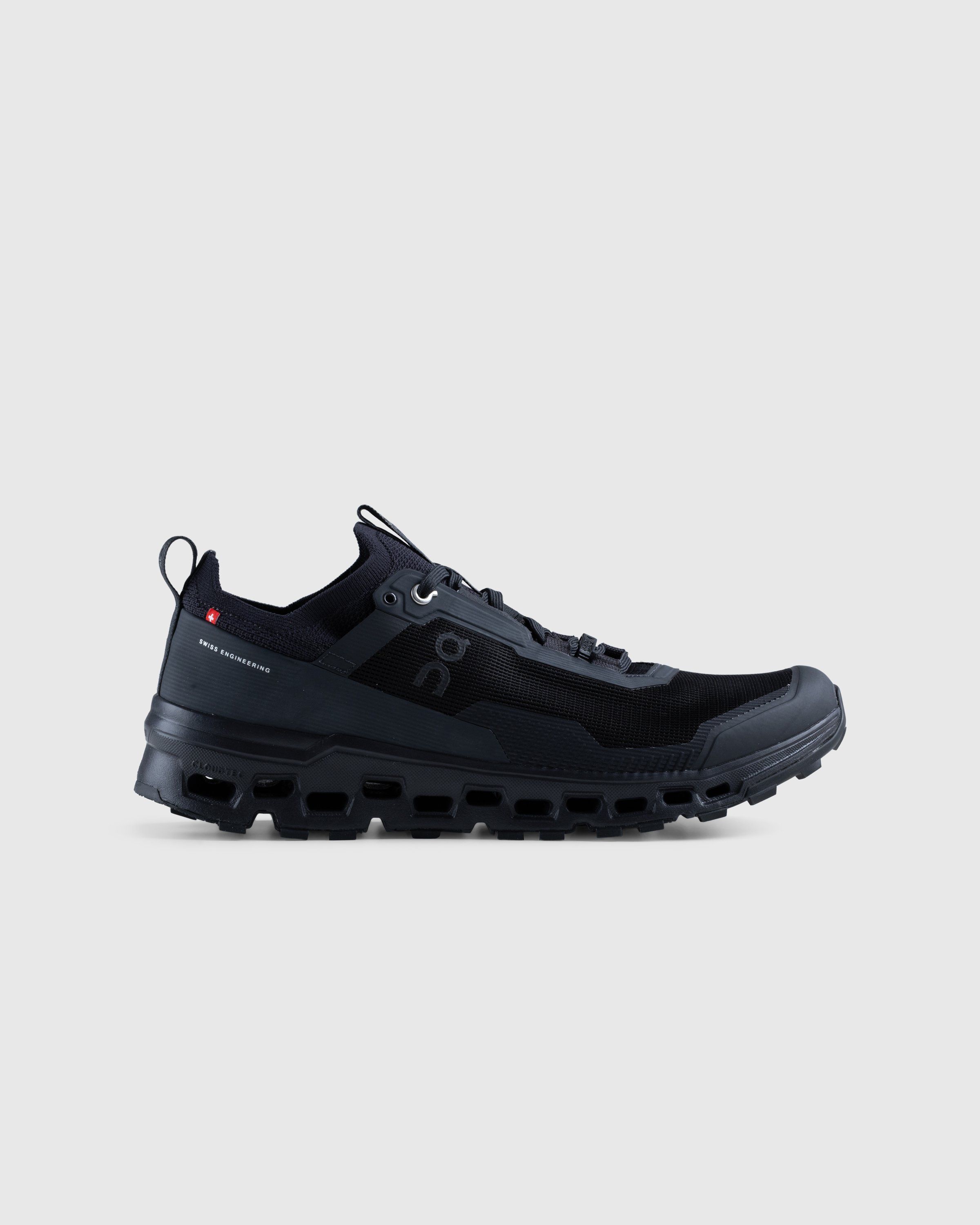 On - Cloudultra 2 Black - Footwear - Black - Image 1