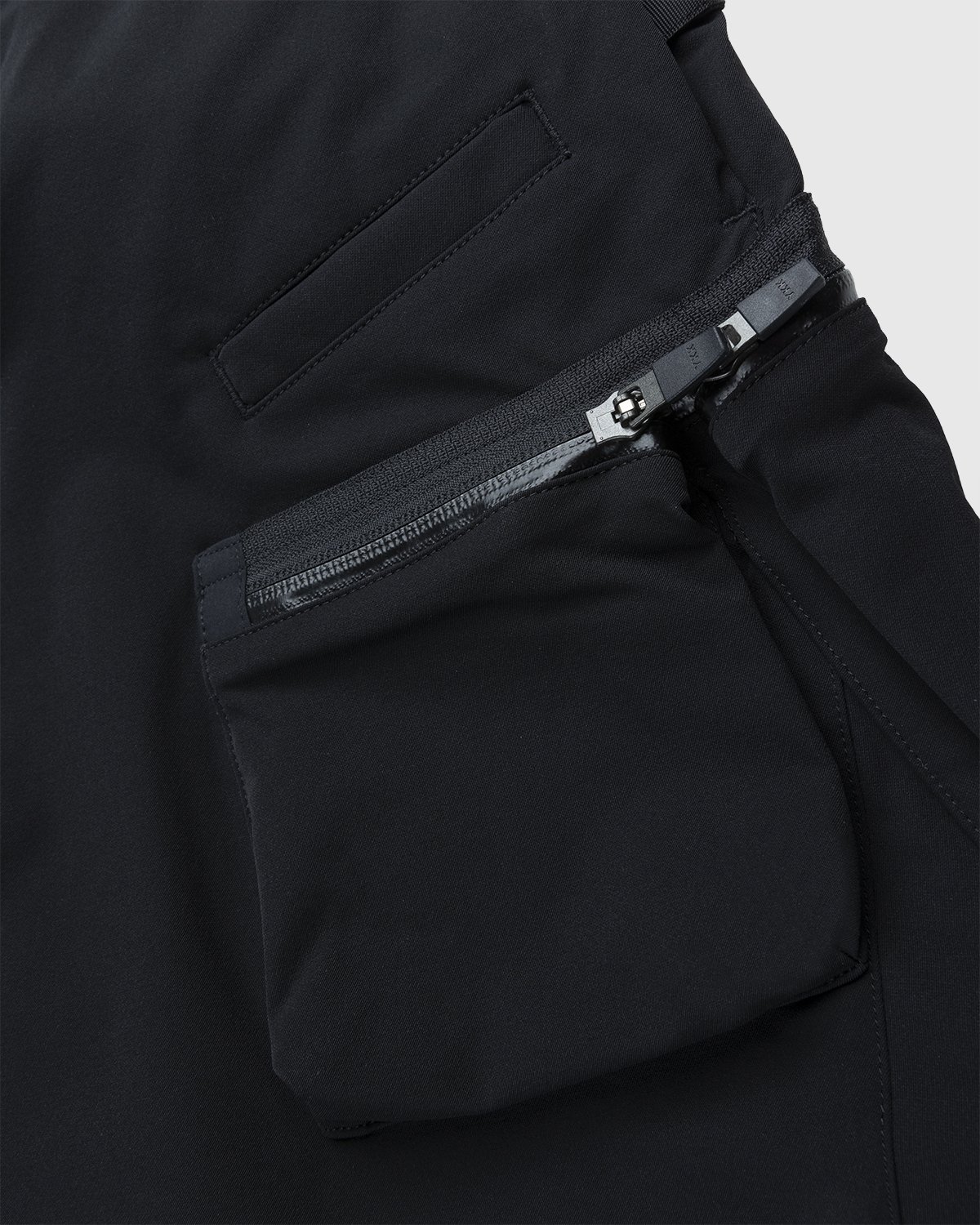 ACRONYM - P41-DS Schoeller Dryskin Articulated Cargo Trouser Black - Clothing - Black - Image 7