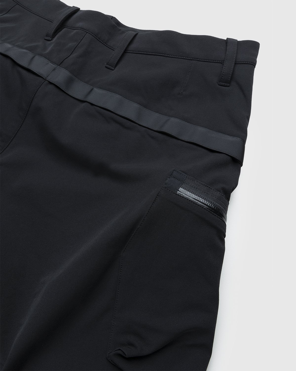 ACRONYM - P41-DS Schoeller Dryskin Articulated Cargo Trouser Black - Clothing - Black - Image 8