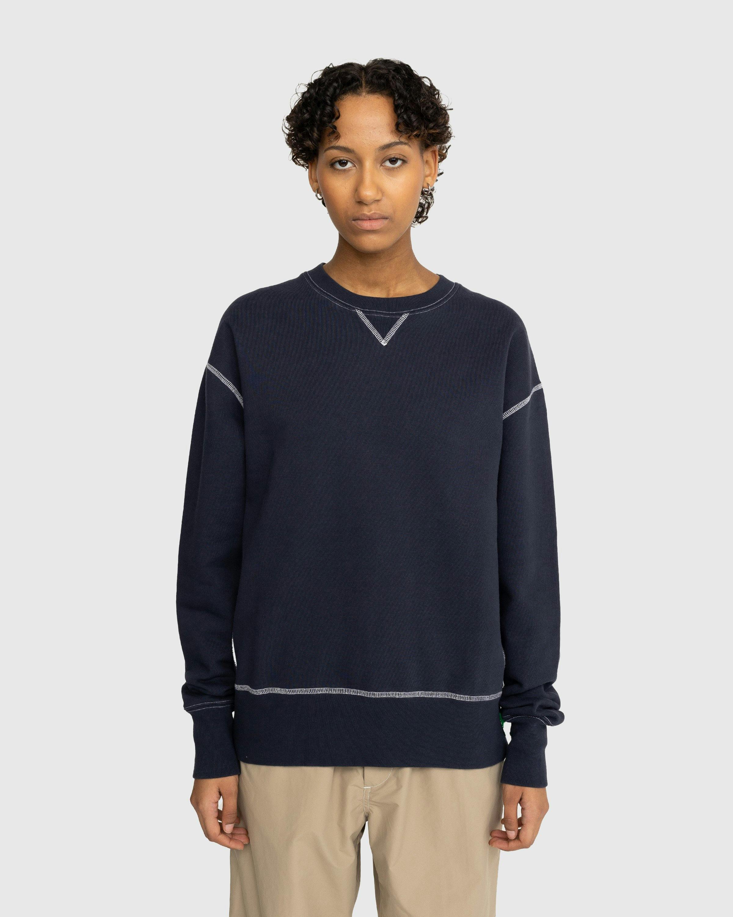 Highsnobiety - Contrast Stitch Fleece Crew Navy - Clothing - Blue - Image 2