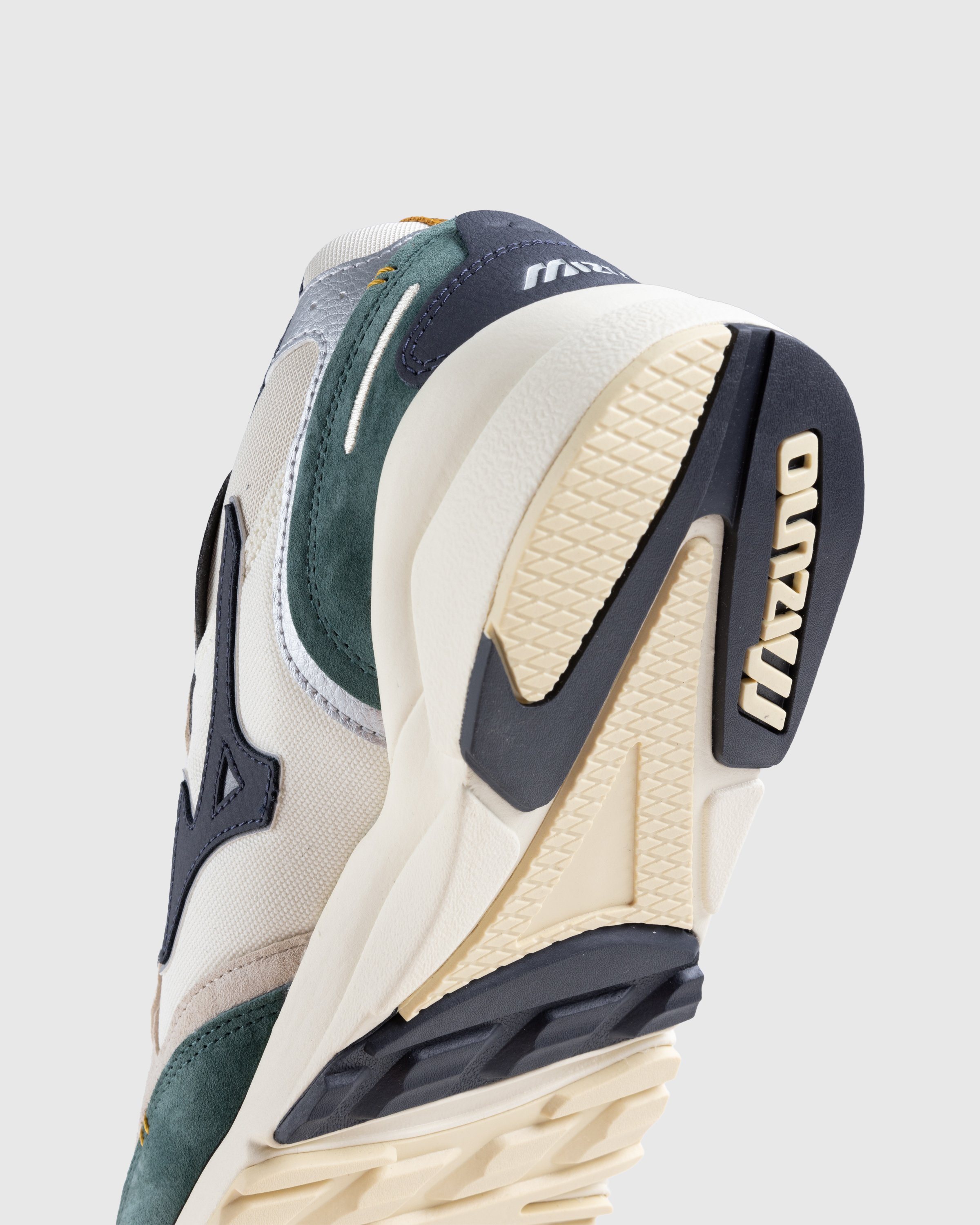 Mizuno - Sky Medal Beta Green - Footwear - Multi - Image 6