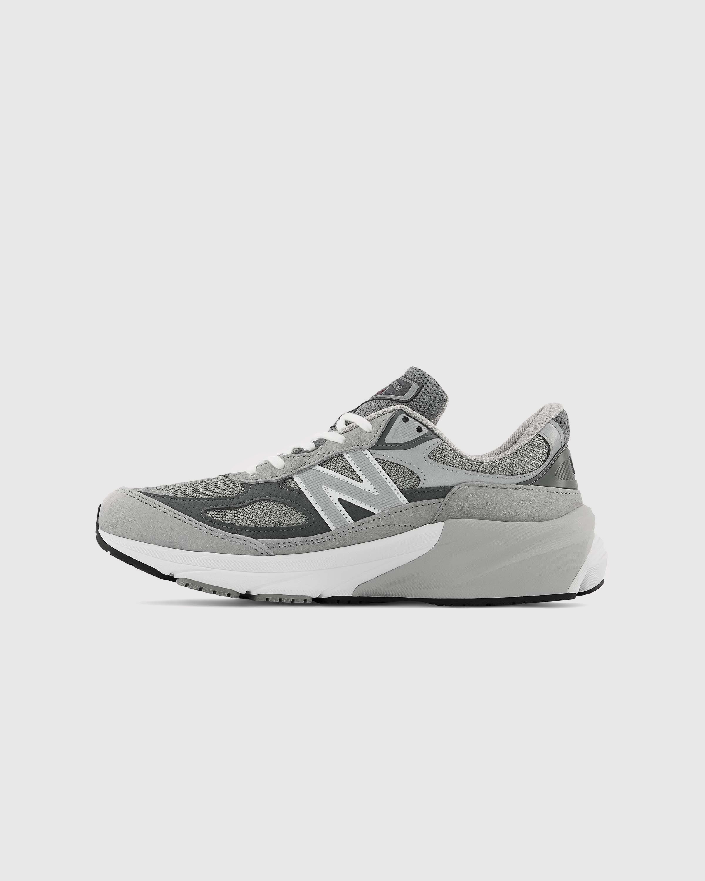 New Balance - M 990v6 Cool Gray - Footwear - Grey - Image 2