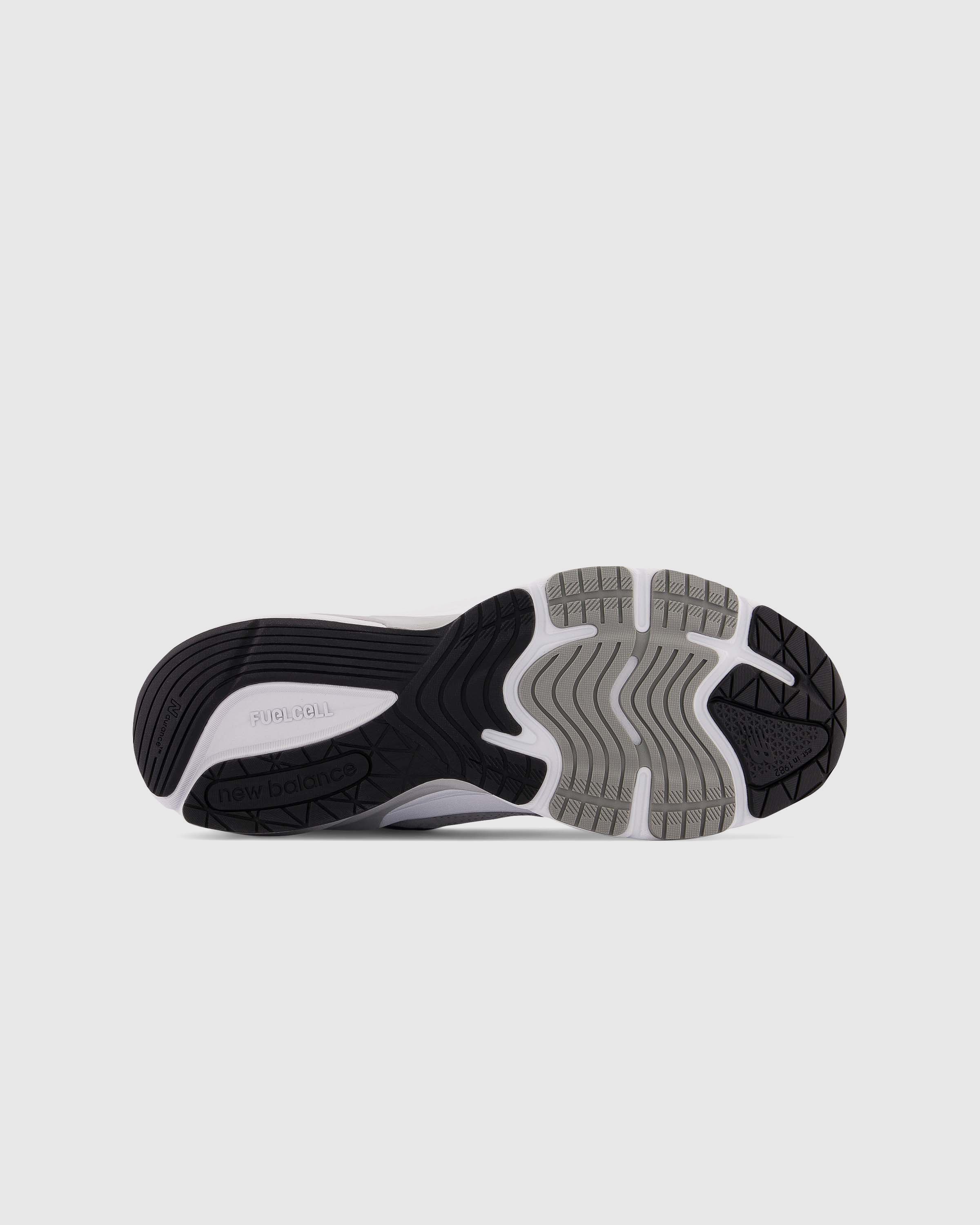 New Balance - M 990v6 Cool Gray - Footwear - Grey - Image 6