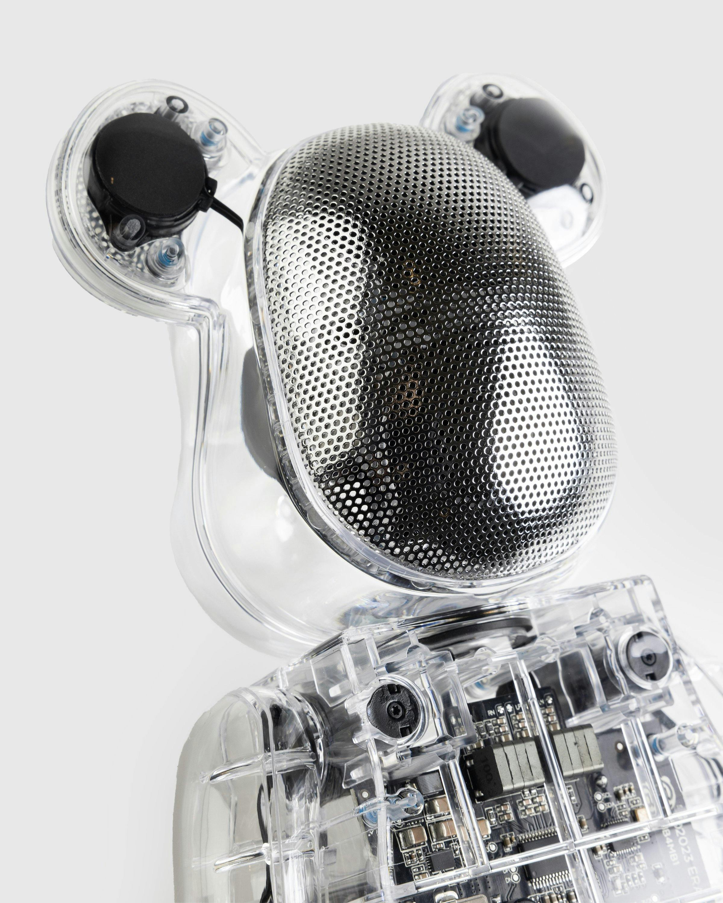 Medicom - BE@RBRICK AUDIO 400% Portable Speaker CLEAR - Lifestyle - Transparent - Image 4