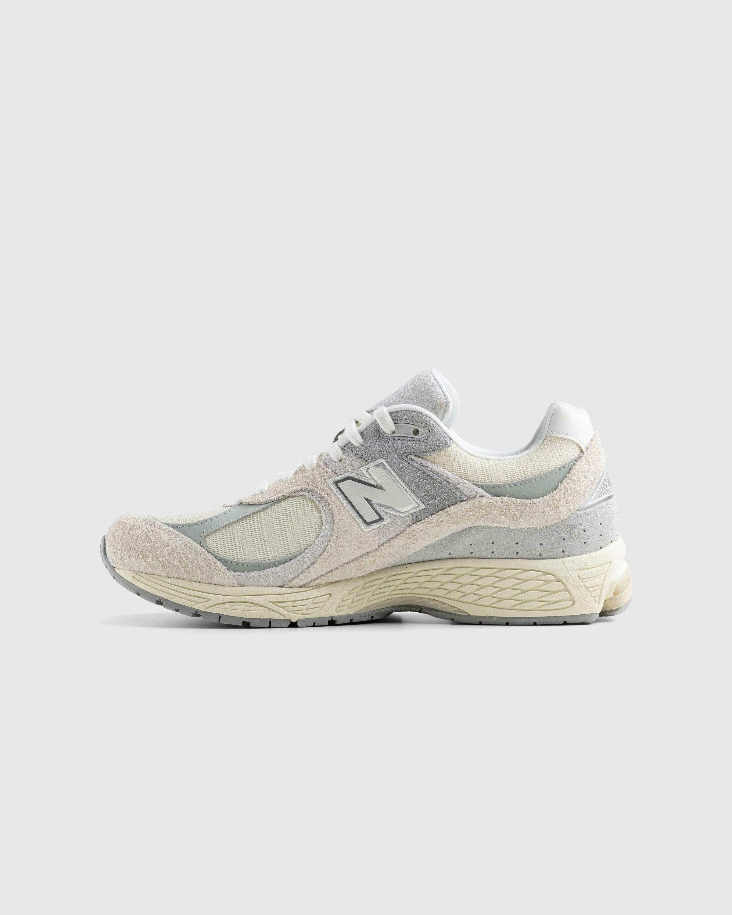 New Balance - M2002REK LINEN - Footwear - Beige - Image 2