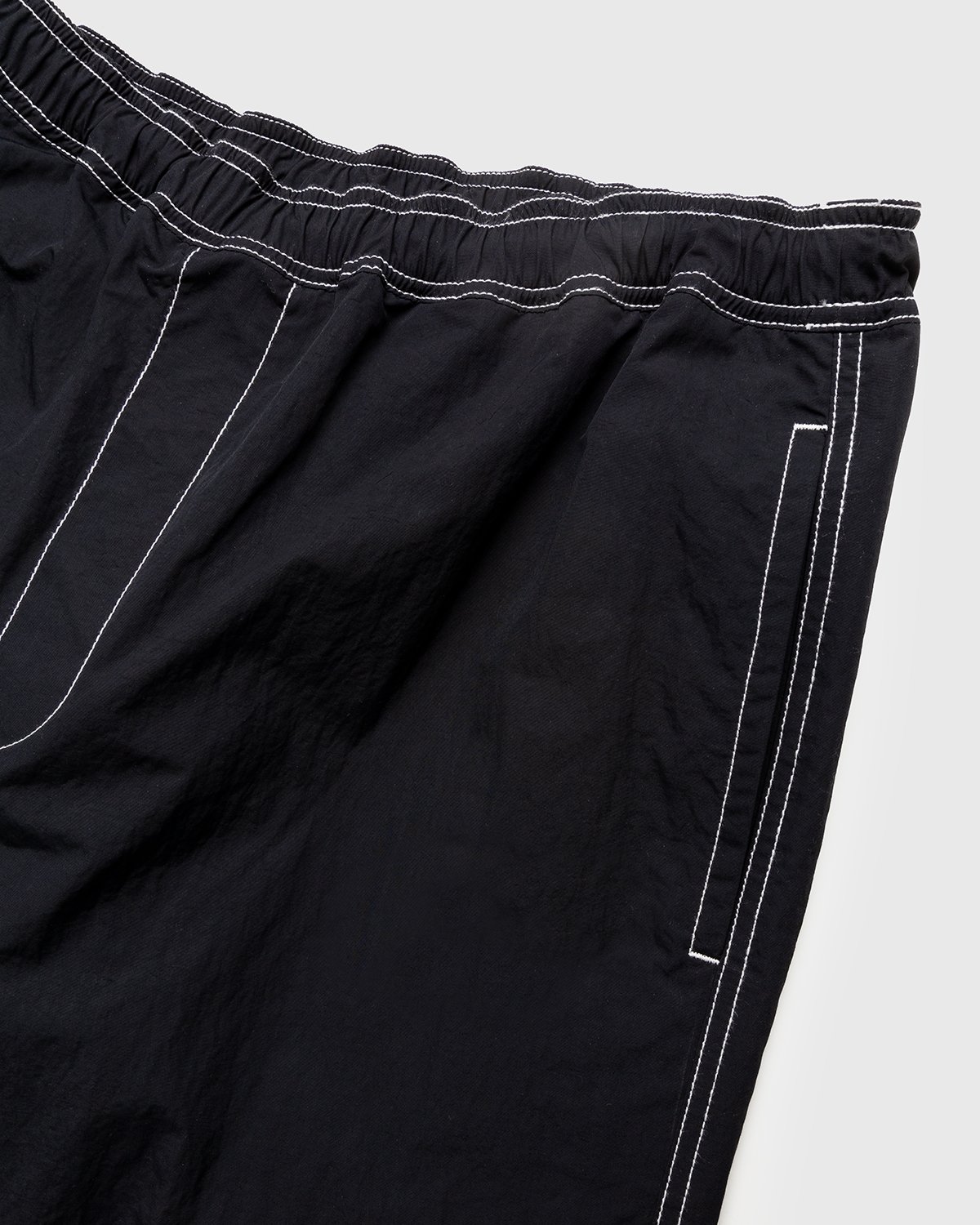 Highsnobiety - Contrast Brushed Nylon Elastic Pants Black - Clothing - Black - Image 4