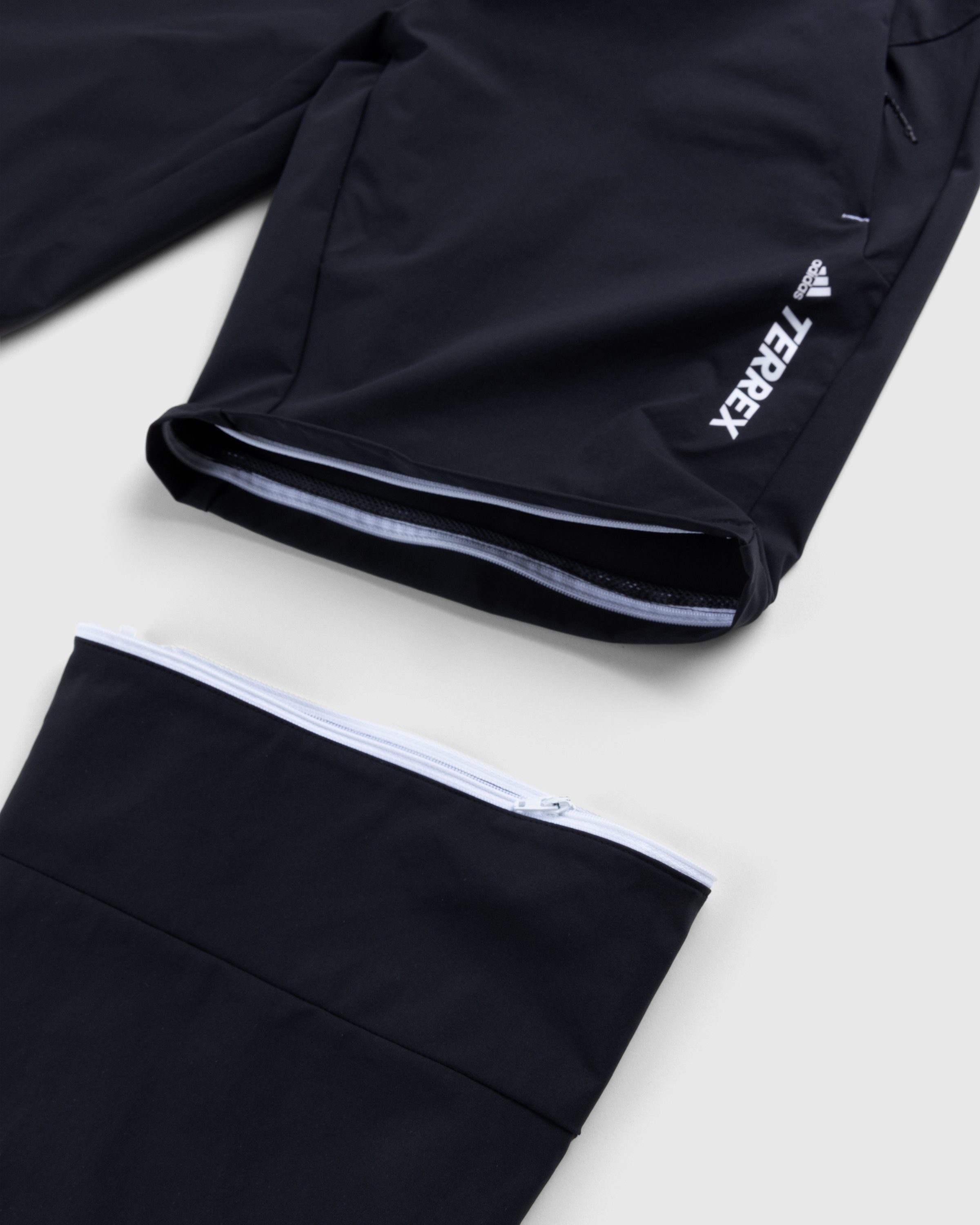 Adidas - Voyager Pants Black/Carbon - Clothing - Black - Image 5