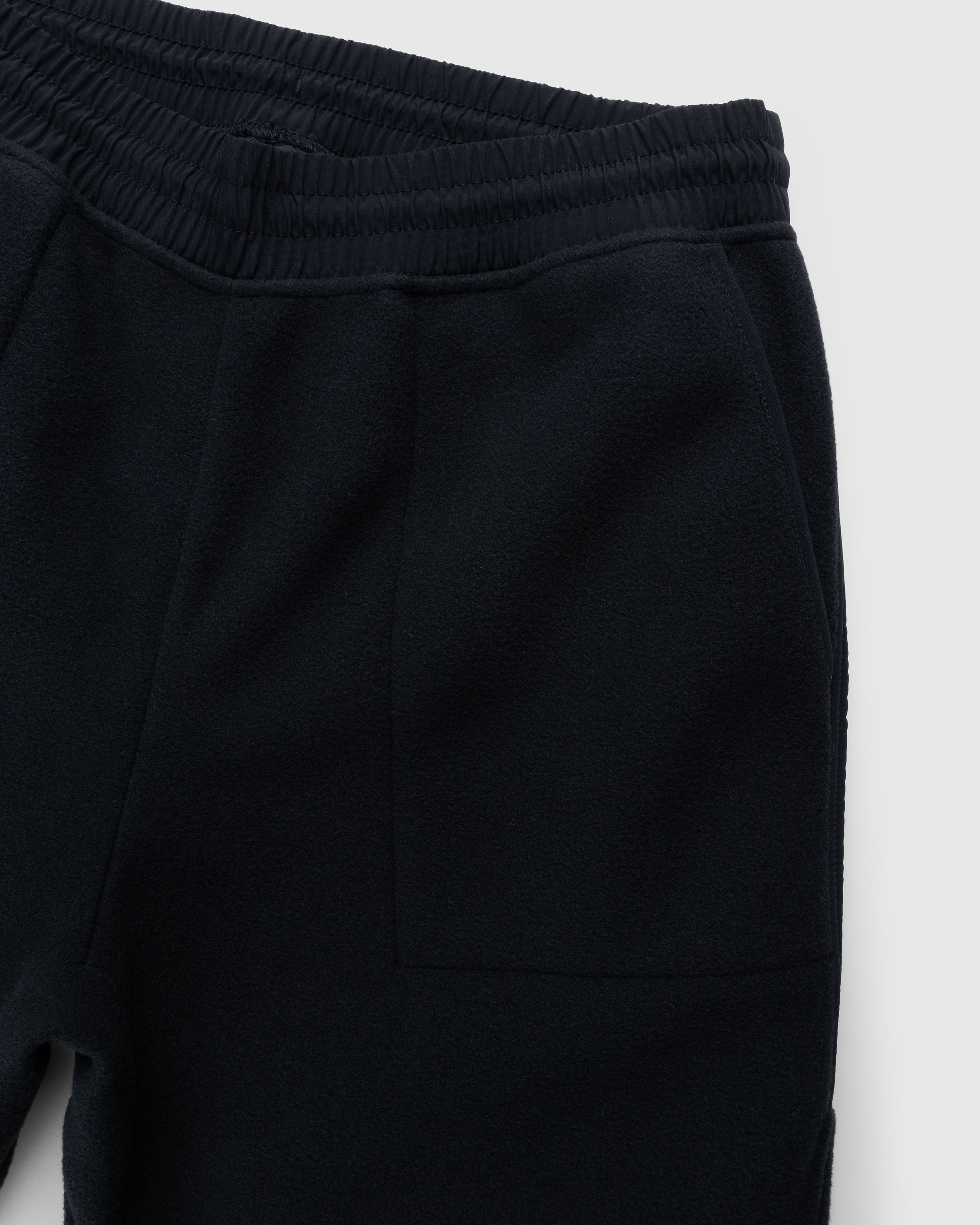 The North Face - Denali Pant Black - Clothing - Black - Image 4
