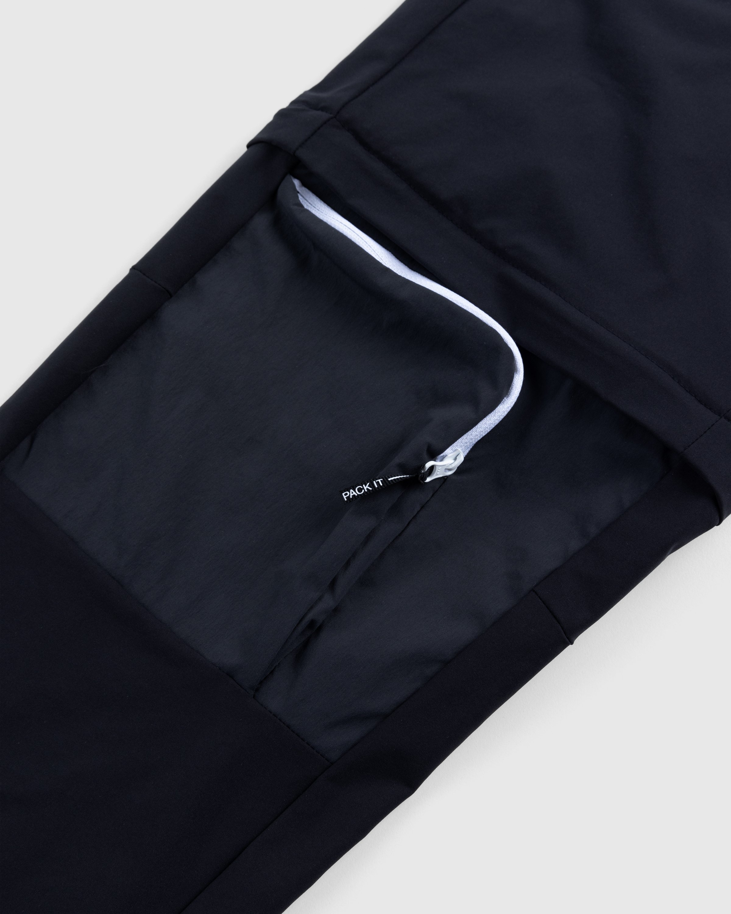 Adidas - Voyager Pants Black/Carbon - Clothing - Black - Image 6