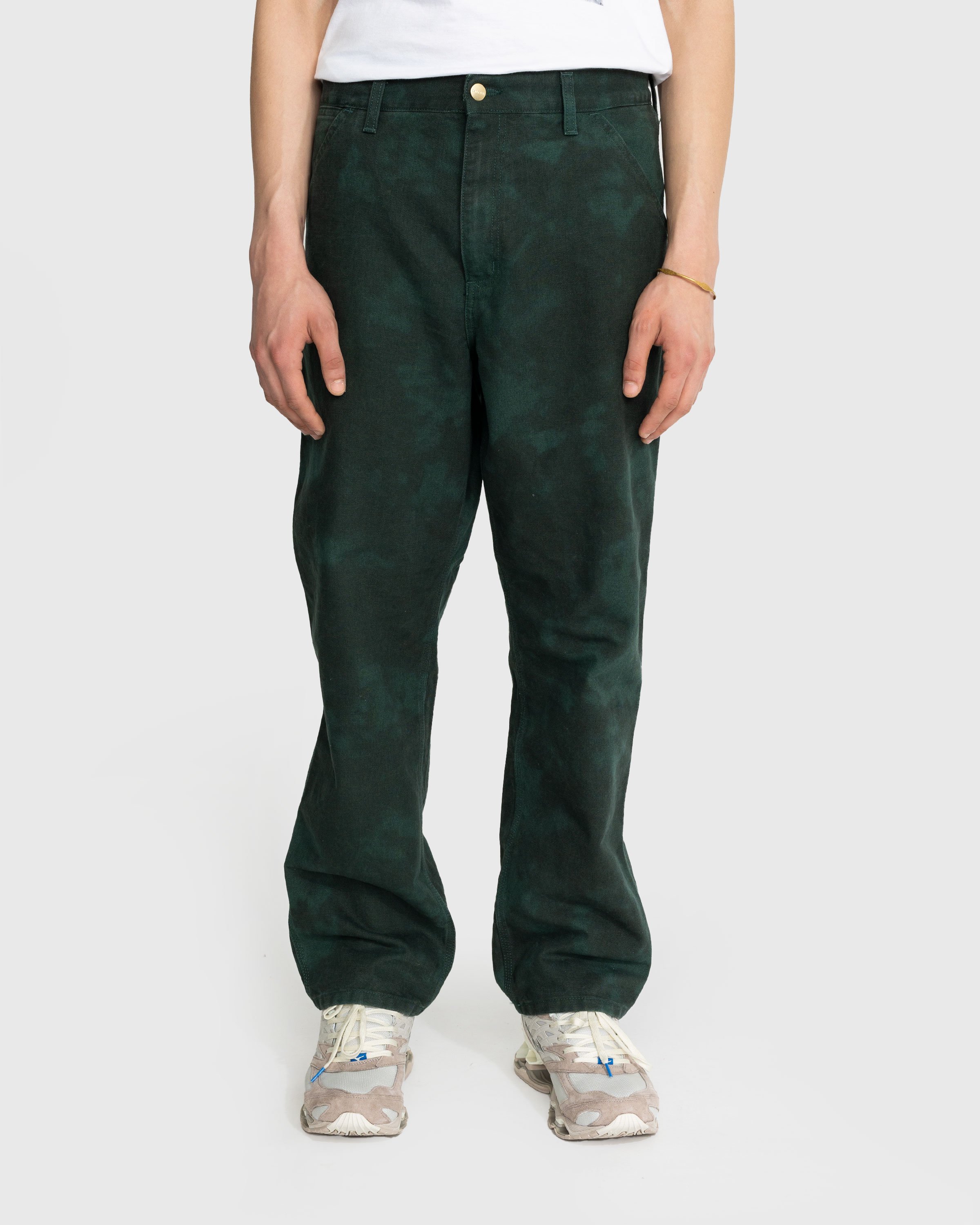 Carhartt WIP - Single Knee Chromo Pant Green - Clothing - Green - Image 2
