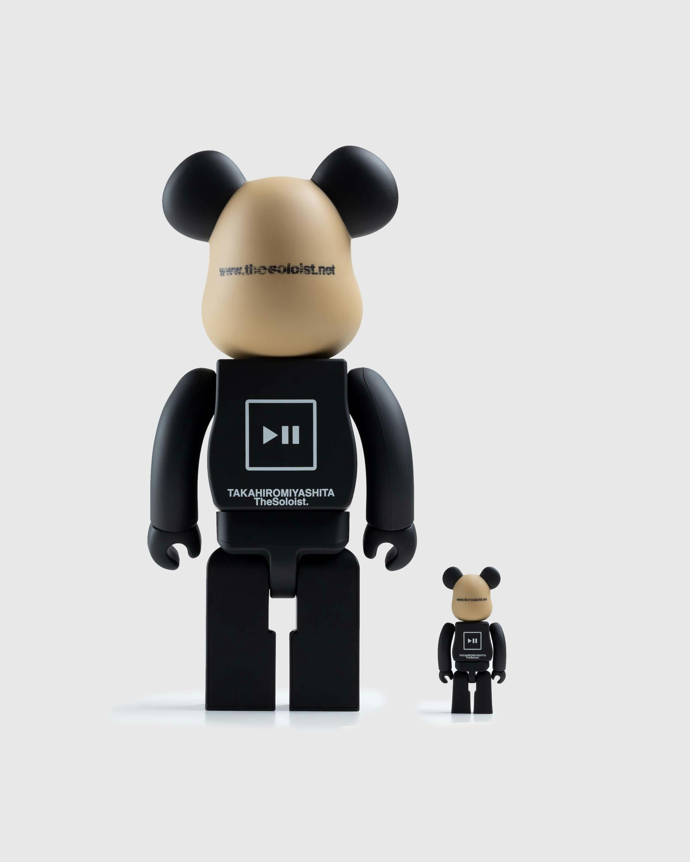 Medicom - Be@rbrick Takahiromiyashita The Soloist Pause=Play 100% and 400% Set Black - Lifestyle - Black - Image 3