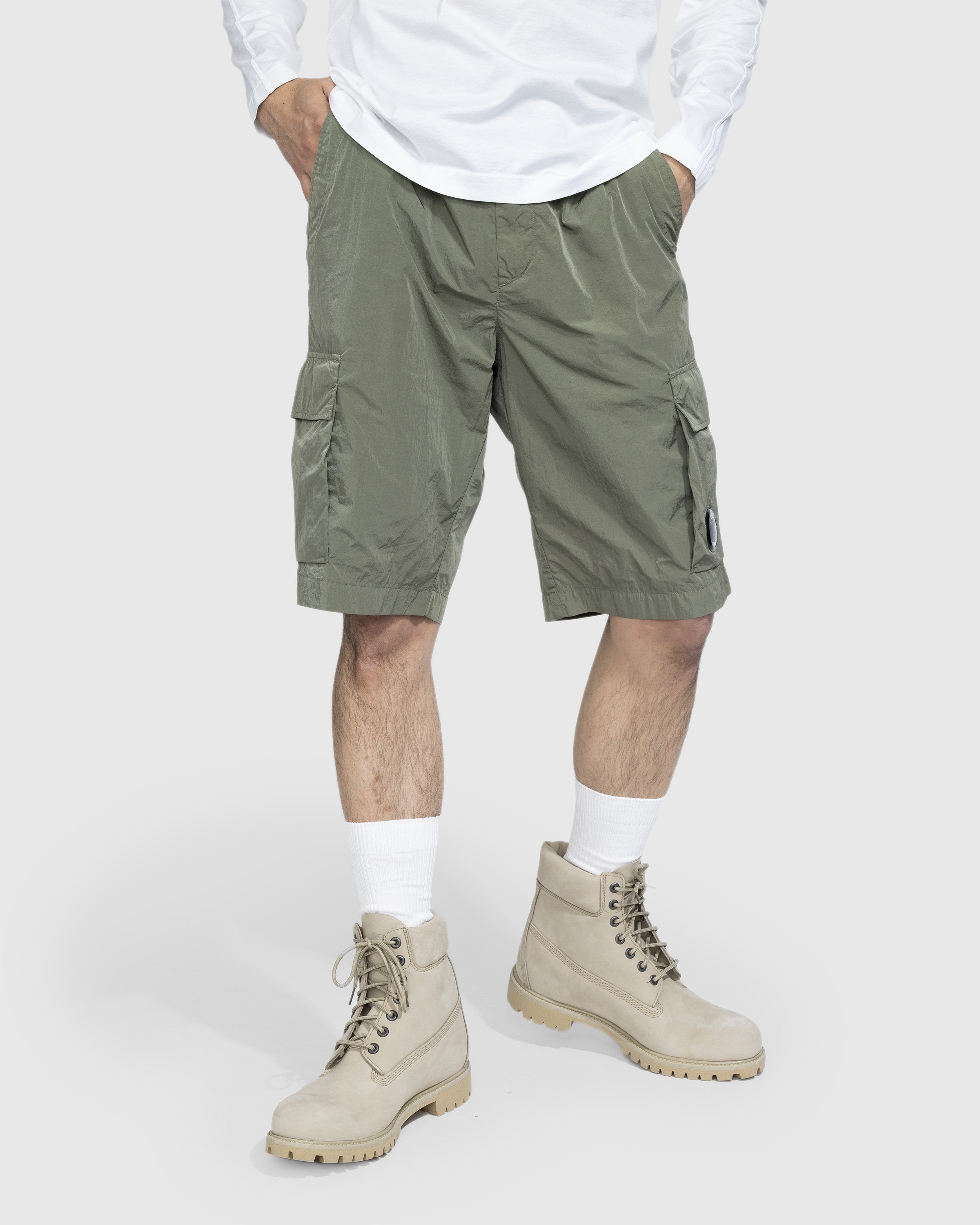 C.P. Company - Chrome-R Cargo Shorts Green - Clothing - Green - Image 2