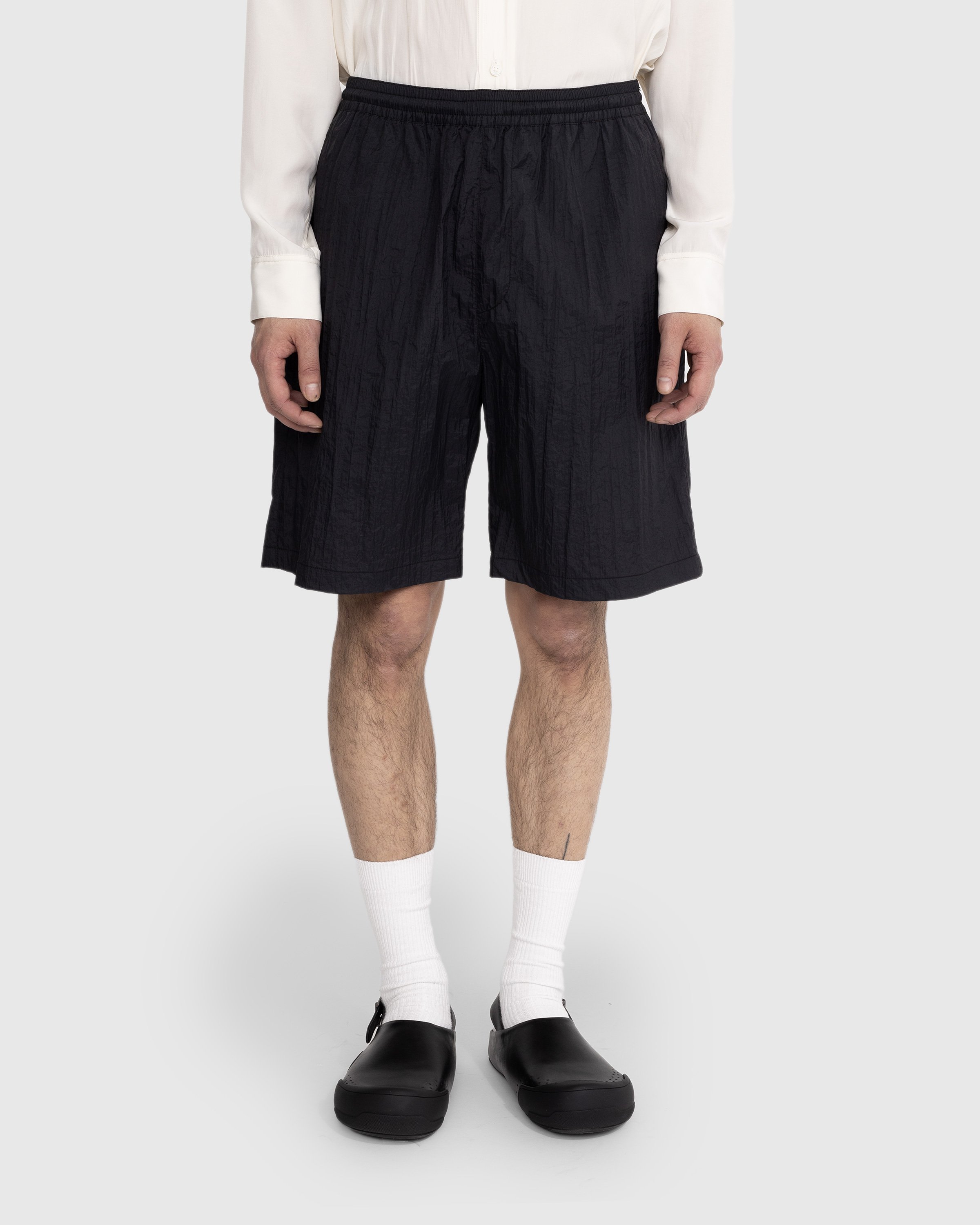 Highsnobiety - Texture Nylon Mid Length Elastic Shorts Black - Clothing - Black - Image 2