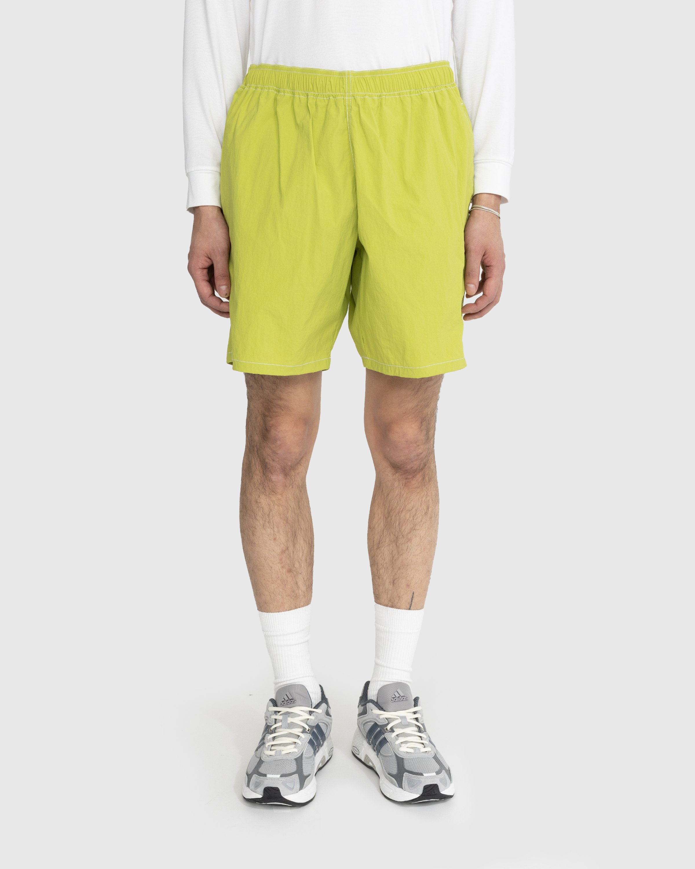 Highsnobiety - Side Cargo Shorts Lime - Clothing - Green - Image 2