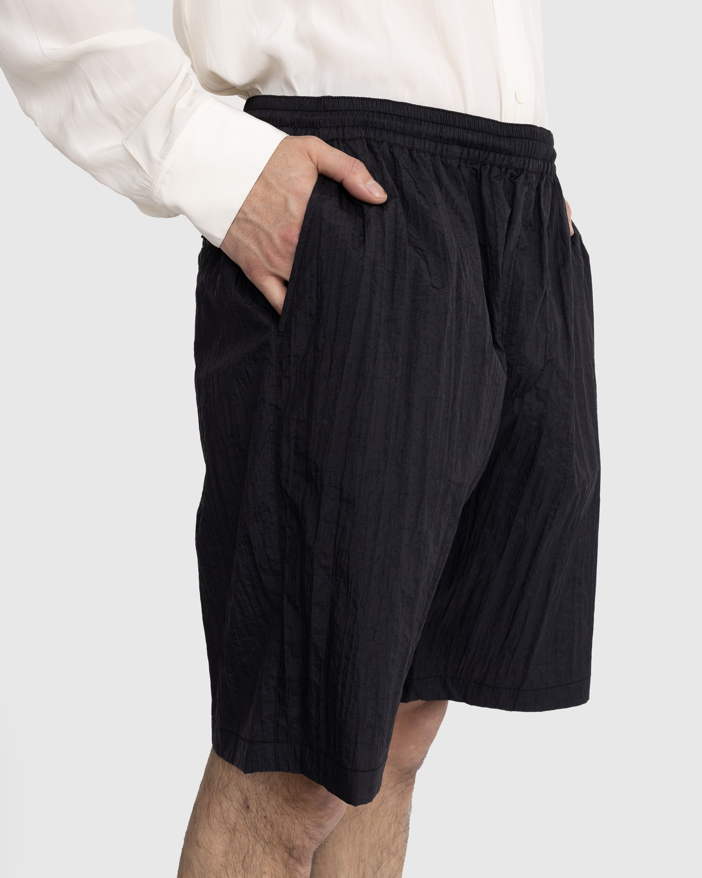 Highsnobiety - Texture Nylon Mid Length Elastic Shorts Black - Clothing - Black - Image 5
