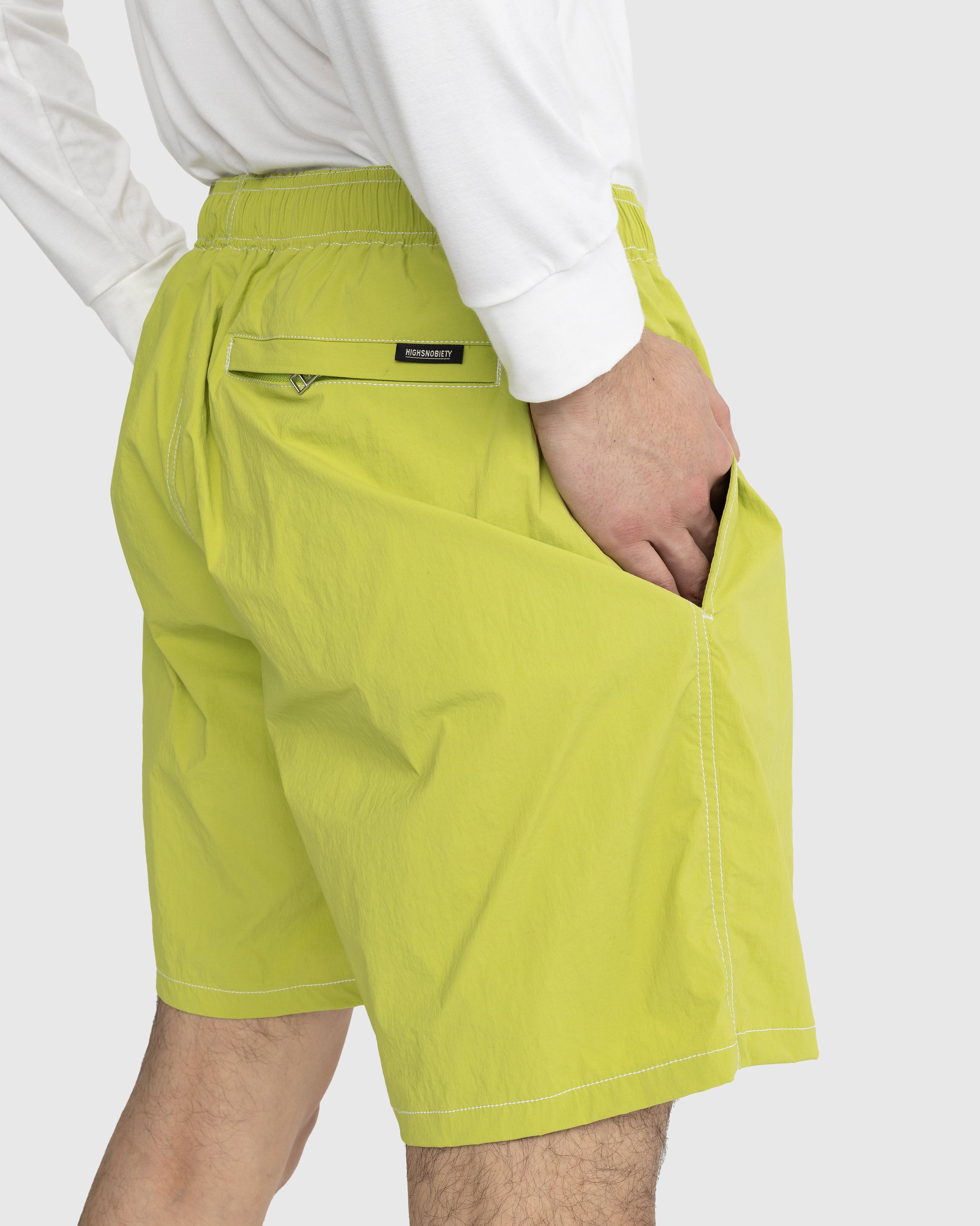 Highsnobiety - Side Cargo Shorts Lime - Clothing - Green - Image 5