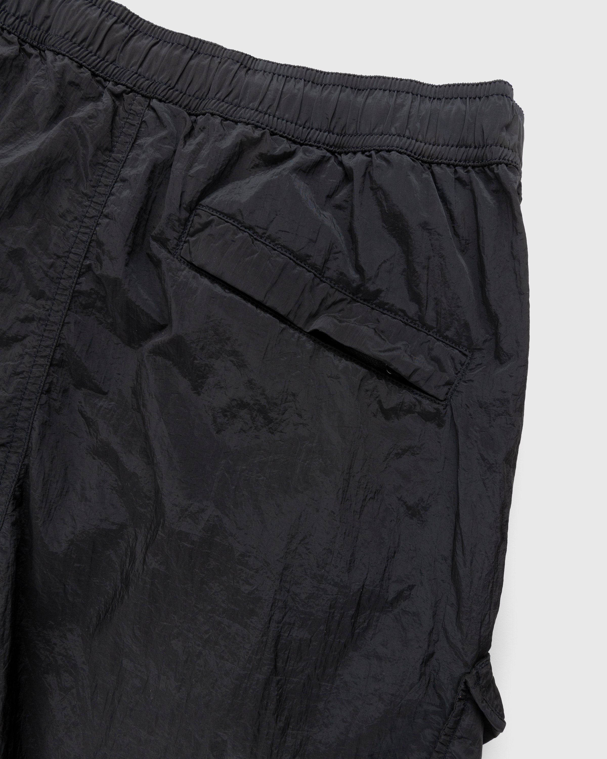 Stone Island - B0543 Nylon Metal Swim Shorts - Clothing - Black - Image 4