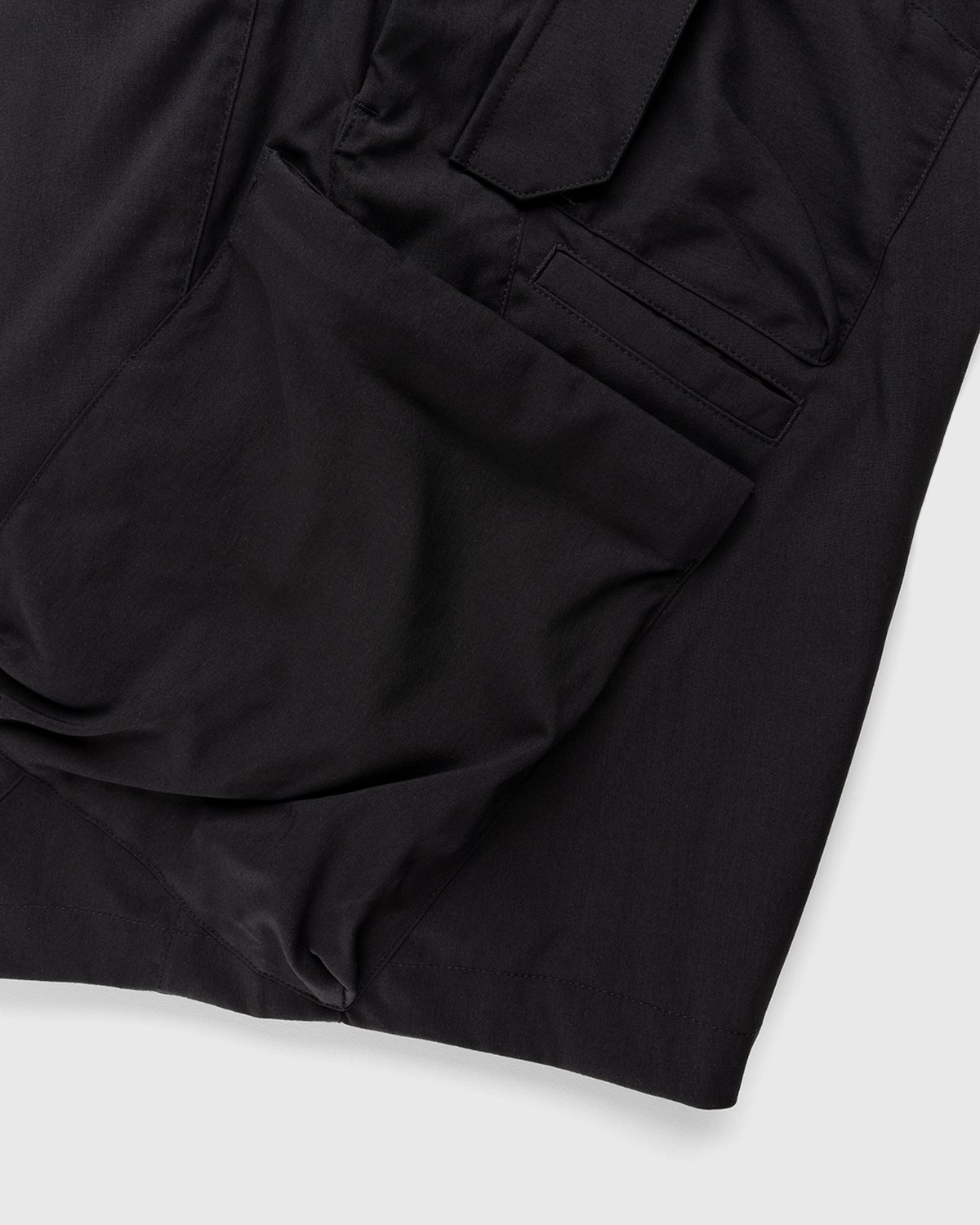 ACRONYM - SP29-M Cargo Shorts Black - Clothing - Black - Image 6