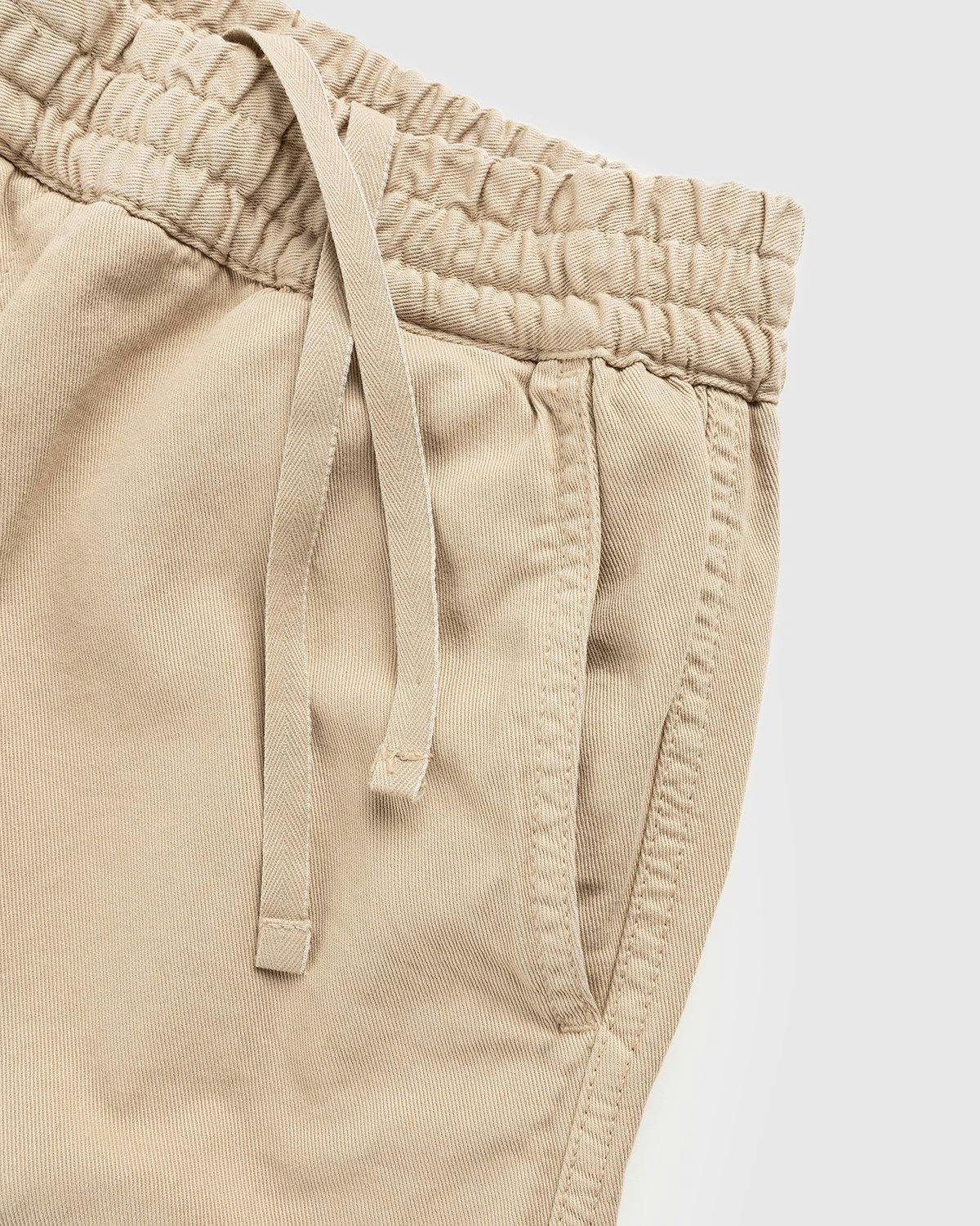 Carhartt WIP - Flint Short Wall Garment Dyed - Clothing - Beige - Image 4