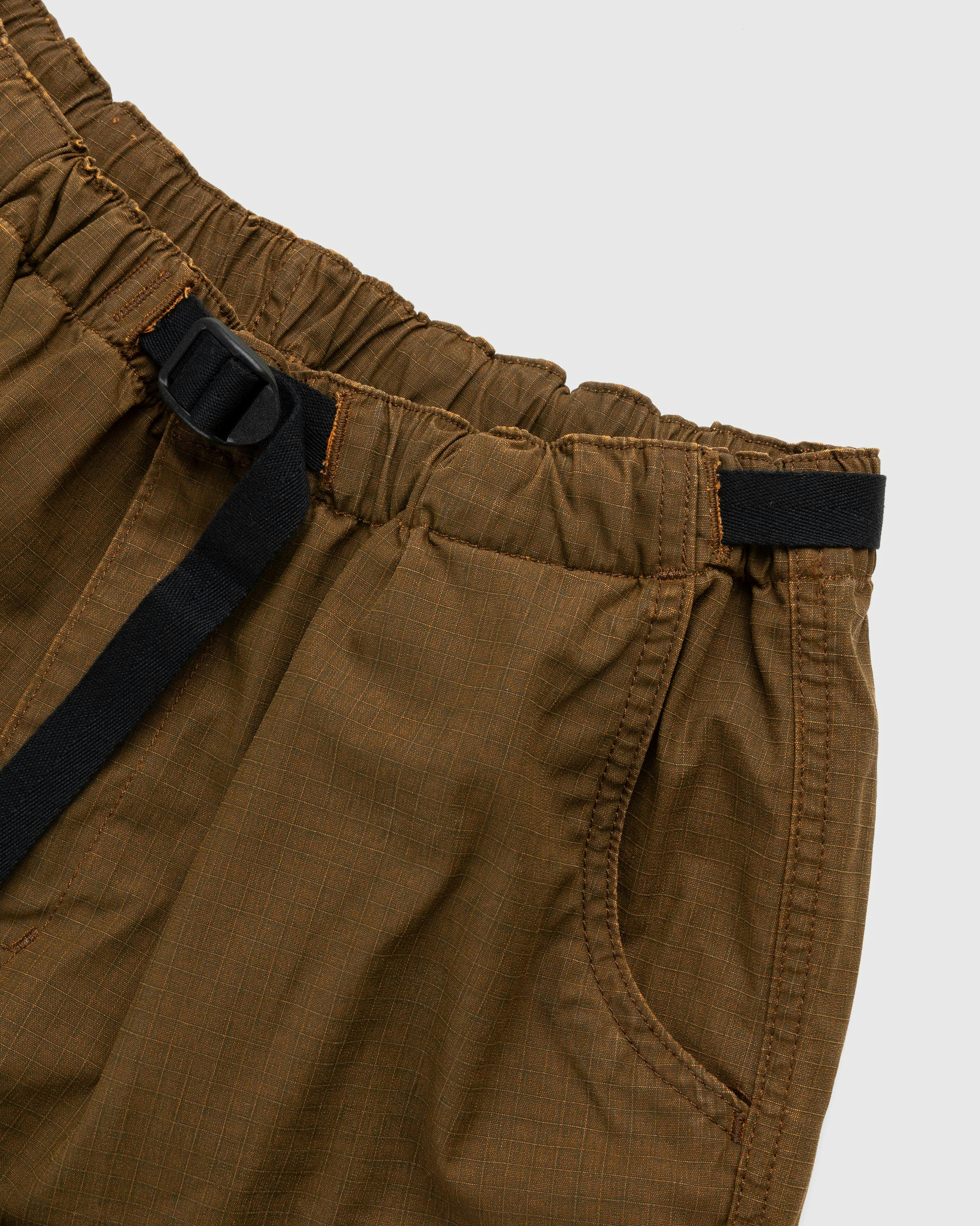 Carhartt WIP - Wynton Short Hamilton Brown - Clothing - Brown - Image 5