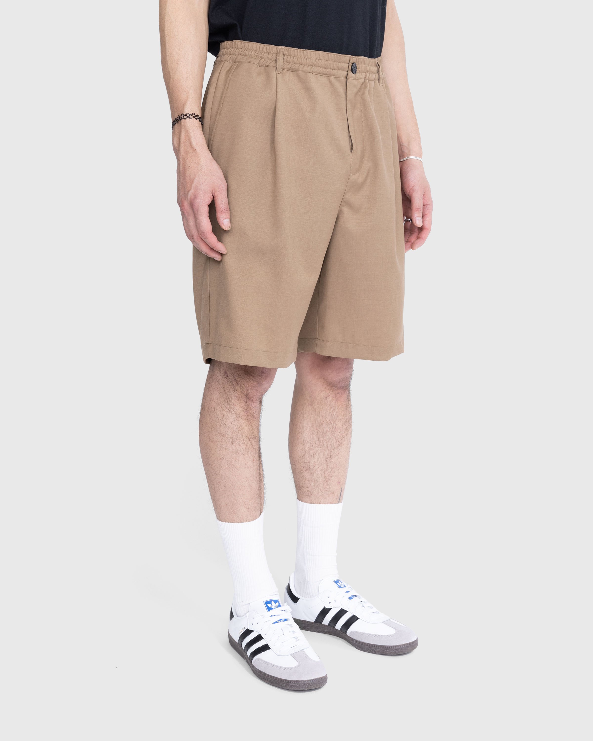 Highsnobiety - Tropical Wool Elastic Shorts Sand - Clothing - Beige - Image 6
