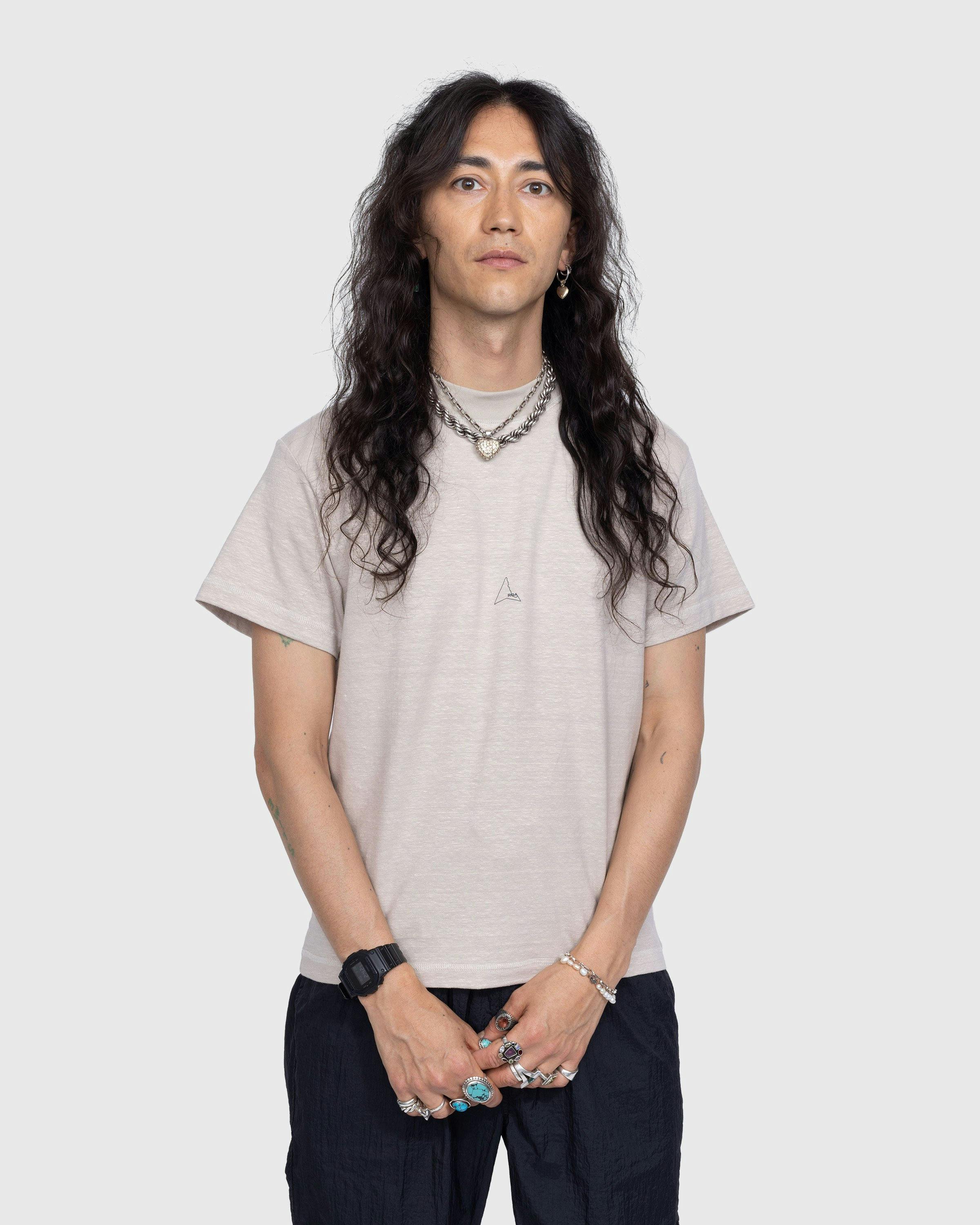 ROA - Mock Jersey Tee Oatmeal - Clothing - Beige - Image 2