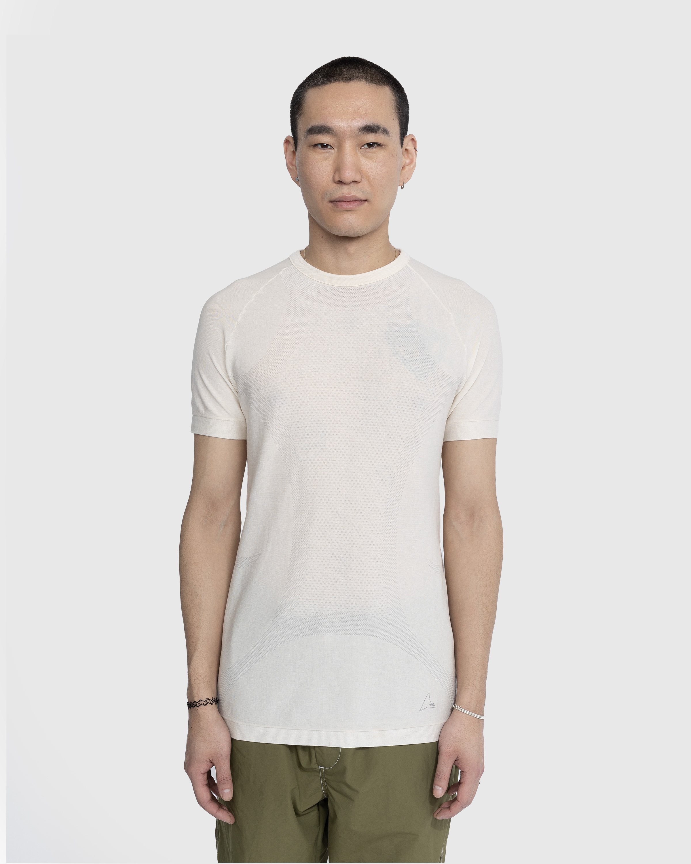 ROA - Seamless Cotton Shirt Beige - Clothing - Beige - Image 2