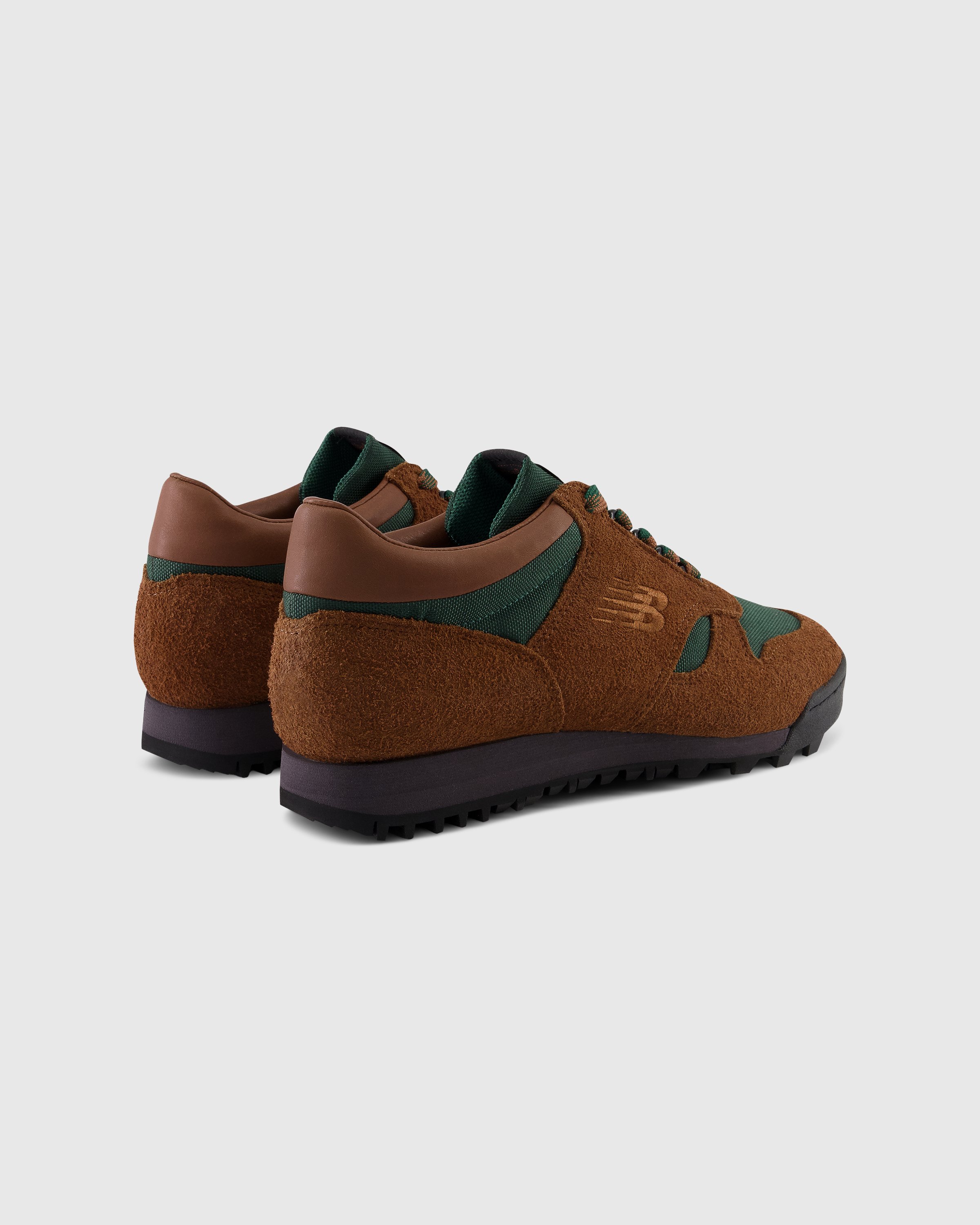 New Balance - UALGSBG True Brown - Footwear - Brown - Image 4