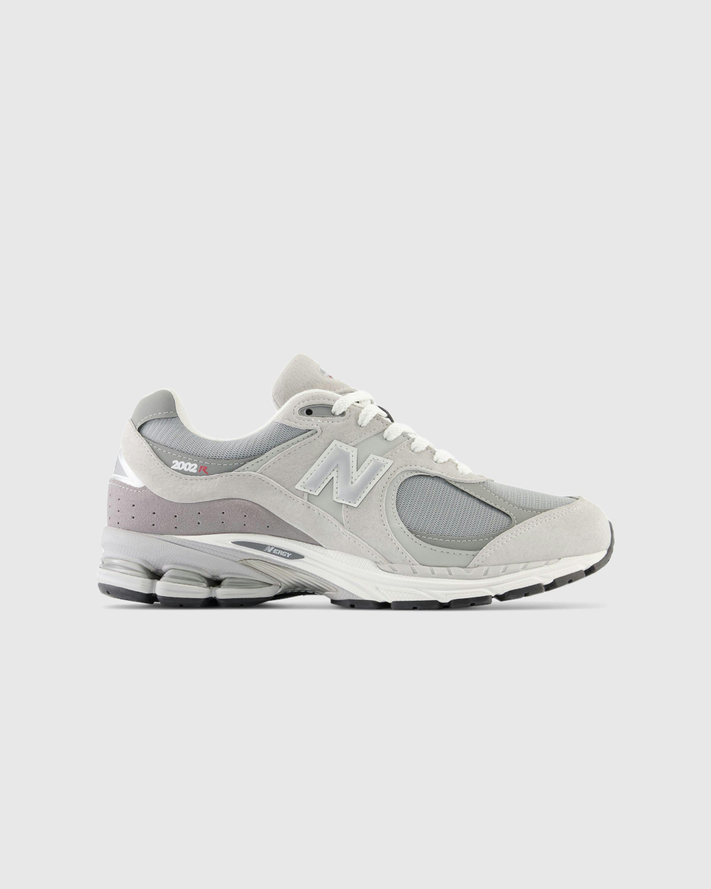 New Balance - M 2002 RXJ Concrete - Footwear - Grey - Image 1