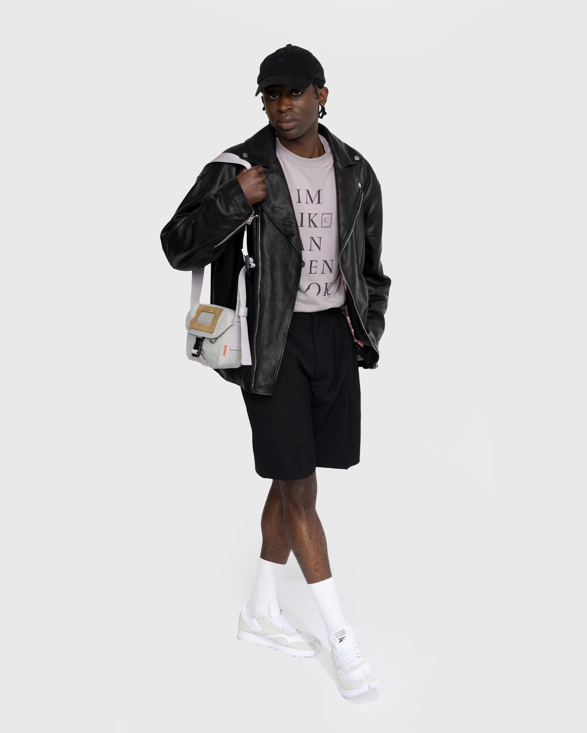 Acne Studios - Tailored Pleated Shorts Black - Clothing - Black - Image 7