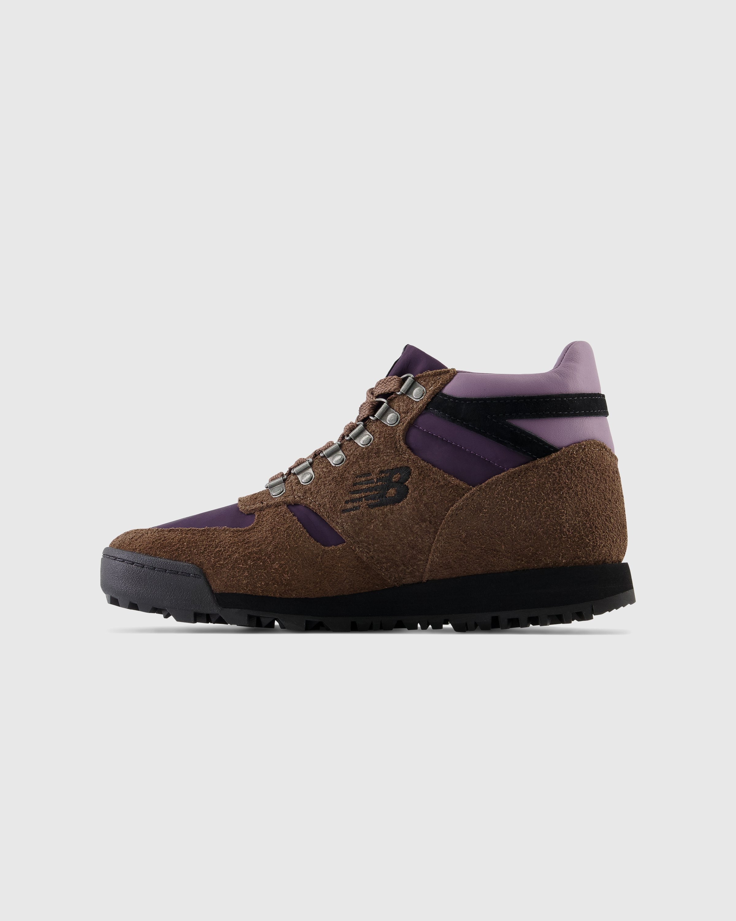 New Balance - URAINMI Rainier Dark Mushroom - Footwear - Brown - Image 2