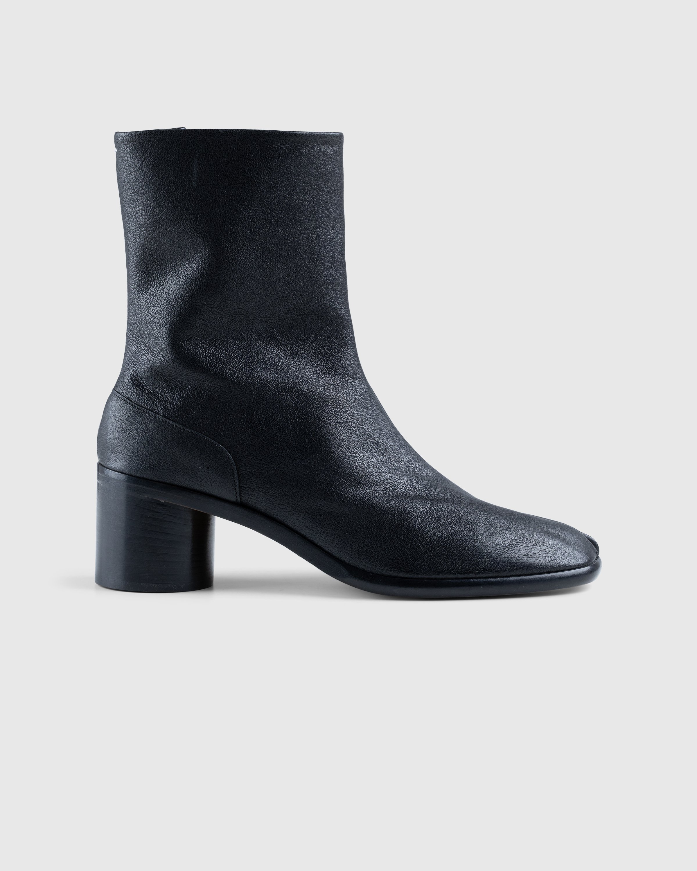Maison Margiela - Leather Tabi Ankle Boot - Footwear - Black - Image 1