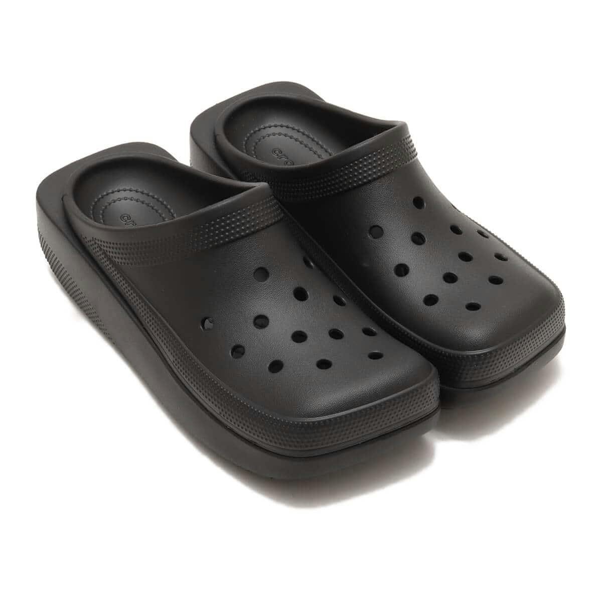 crocs blunt toe clogs