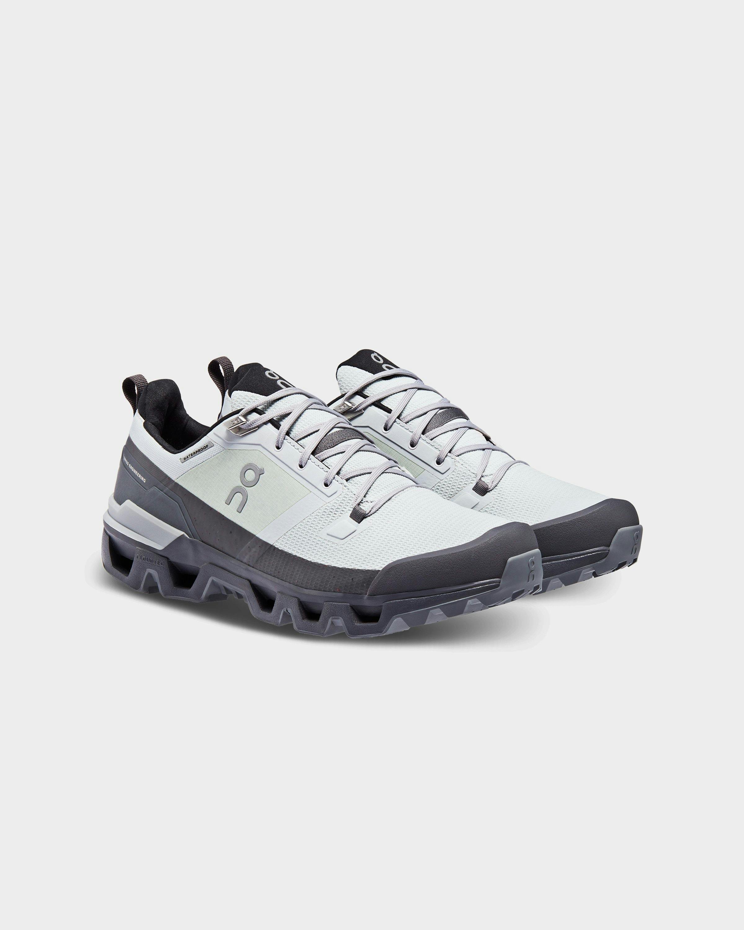 On - Cloudwander Waterproof Glacier/Eclipse - Footwear - Grey - Image 3