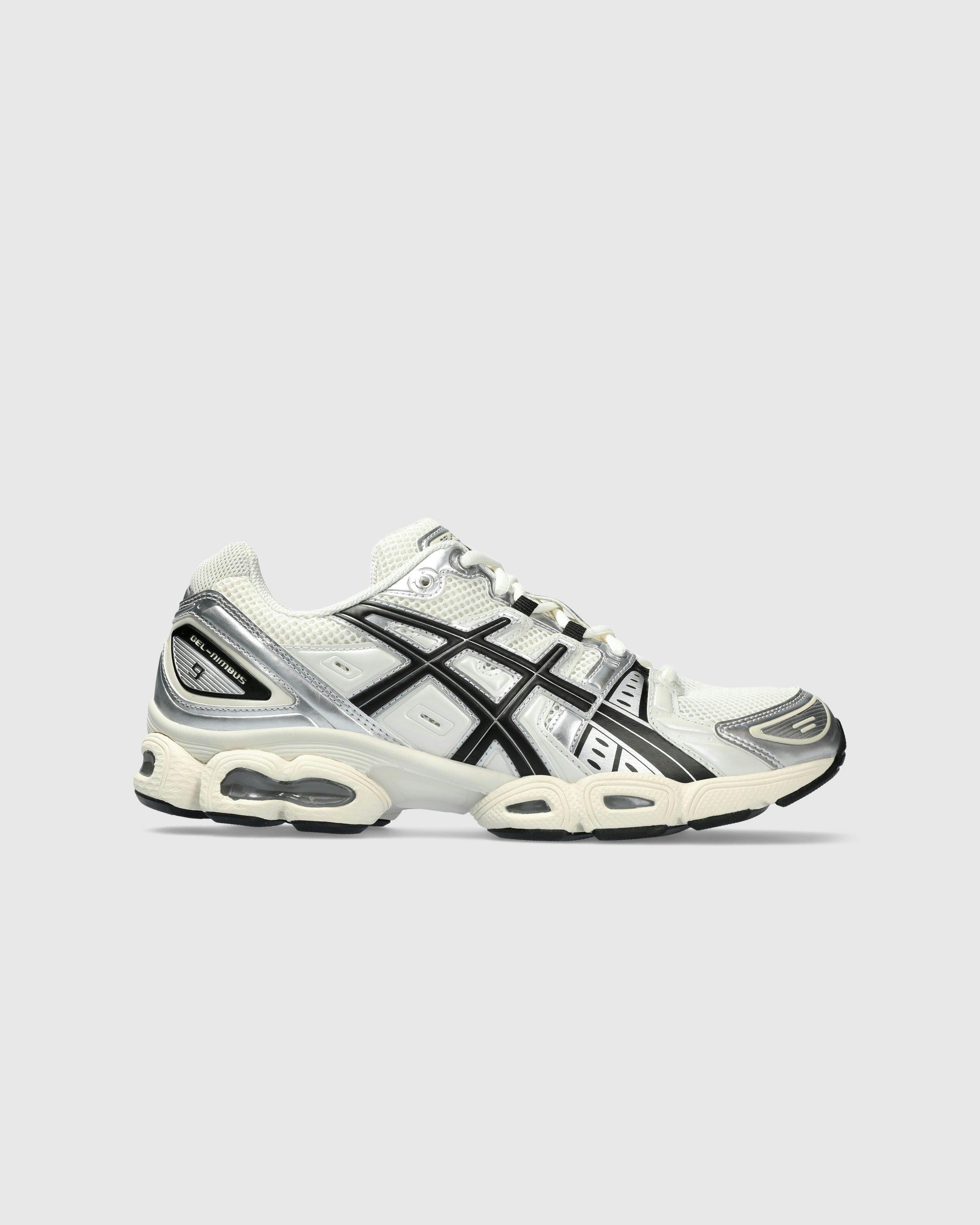 asics - GEL-NIMBUS 9 CREAM/BLACK - Footwear - White - Image 1