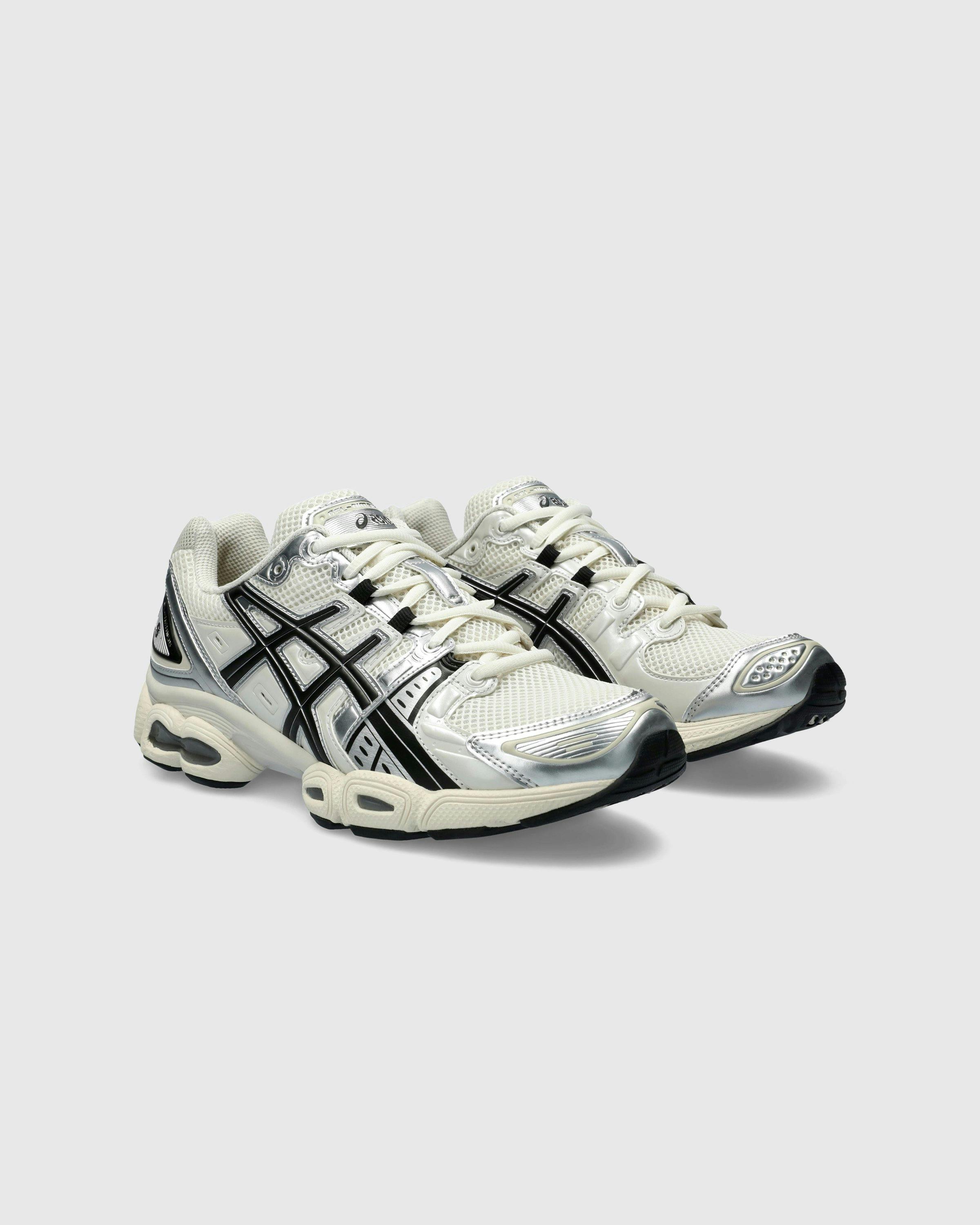 asics - GEL-NIMBUS 9 CREAM/BLACK - Footwear - White - Image 3