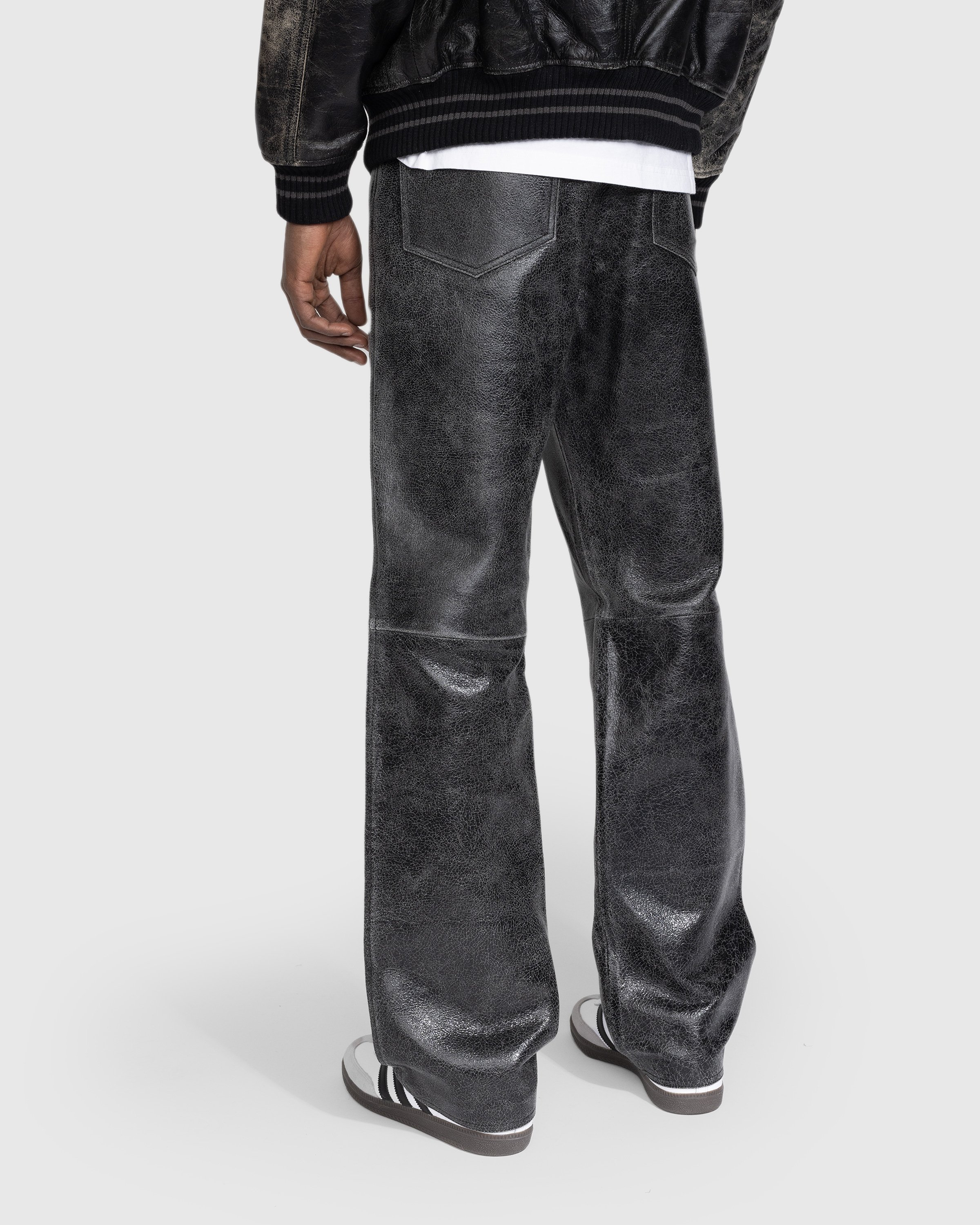 Guess USA - Crackle Leather Flare Pant Jet Black - Clothing - Black - Image 3