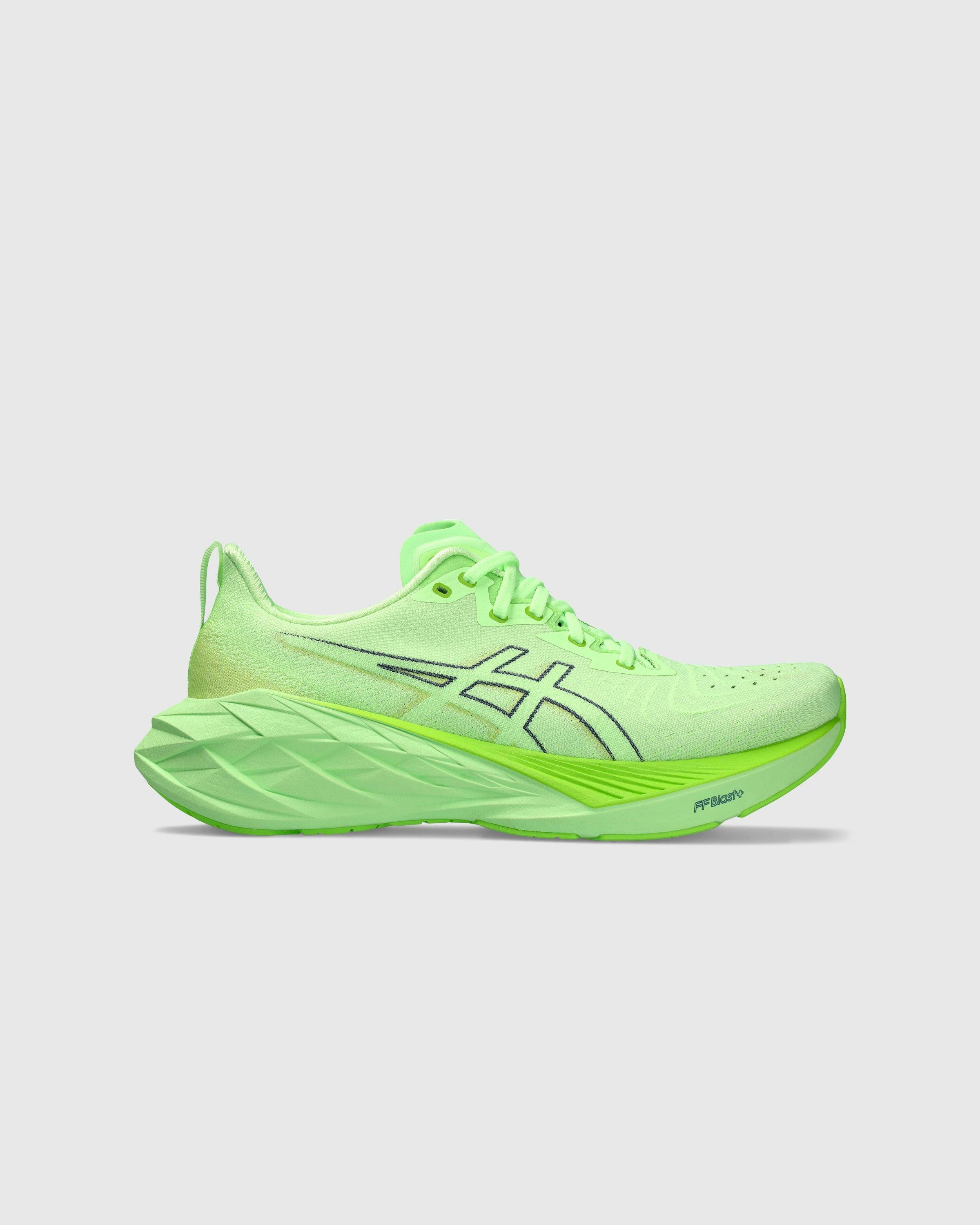 asics - NOVABLAST 4 Illuminate Green/Lime Burst - Footwear - Green - Image 1