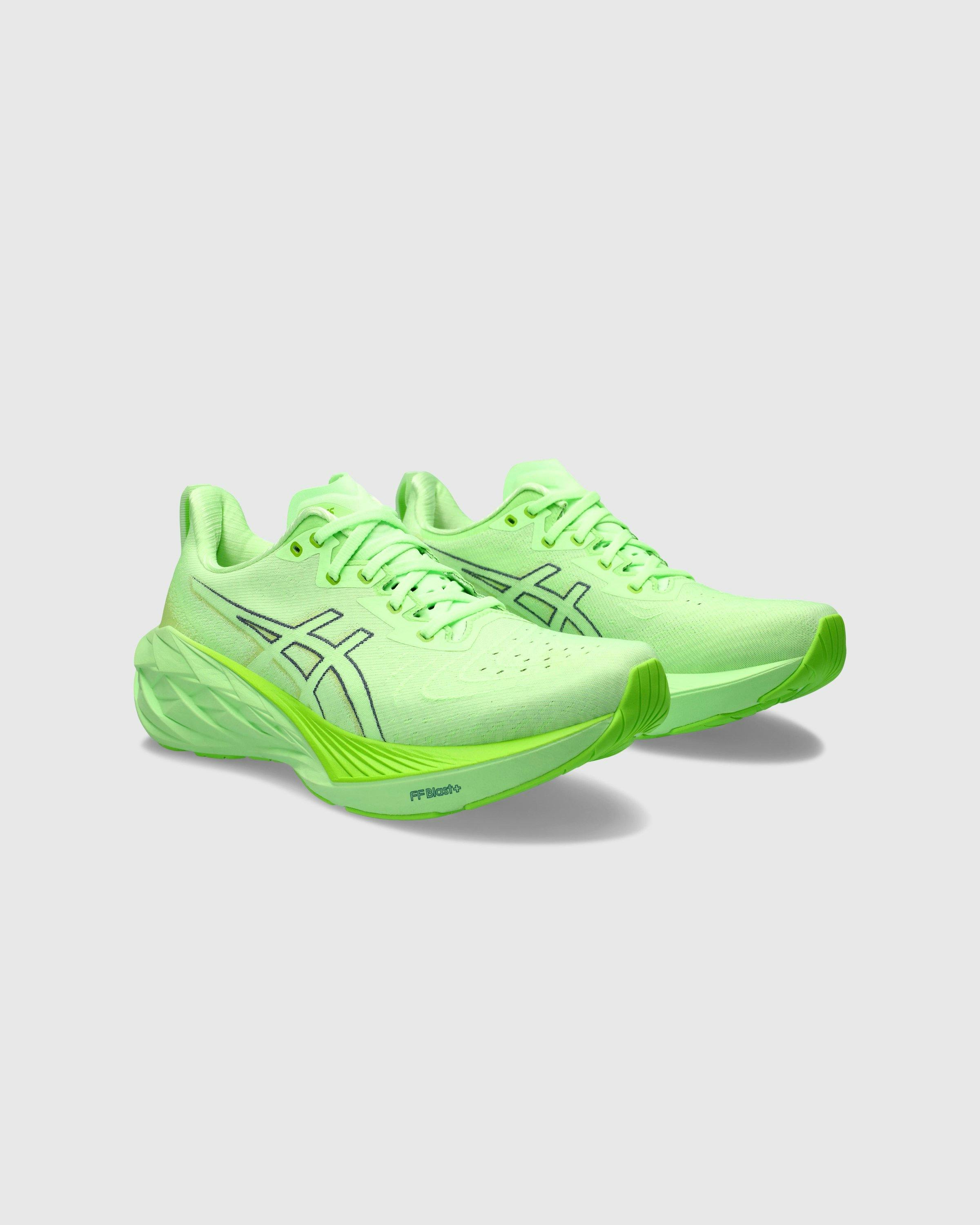 asics - NOVABLAST 4 Illuminate Green/Lime Burst - Footwear - Green - Image 3