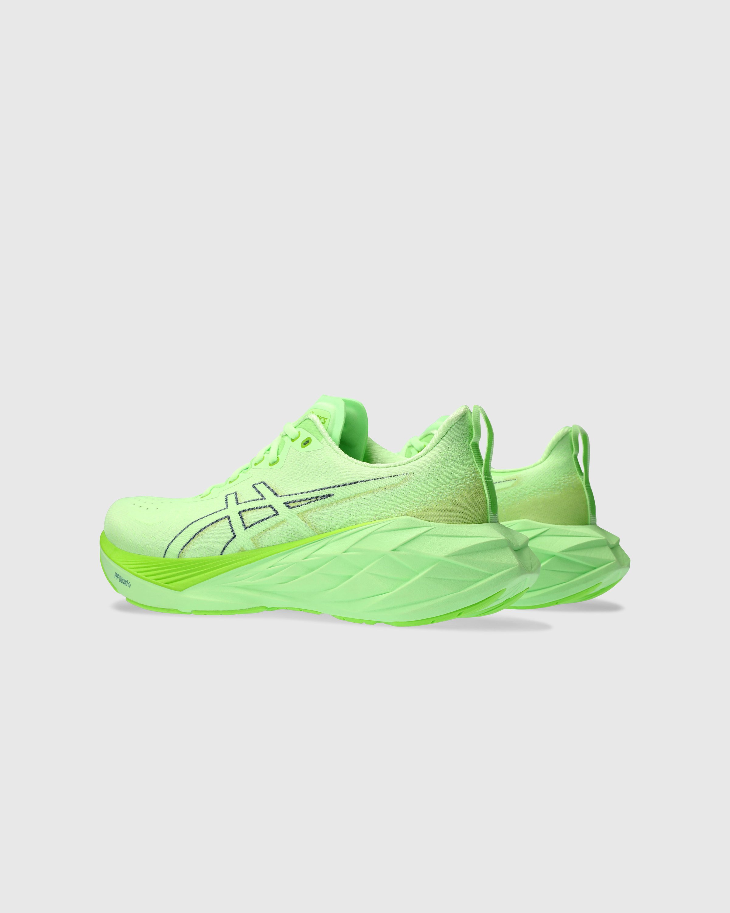 asics - NOVABLAST 4 Illuminate Green/Lime Burst - Footwear - Green - Image 4